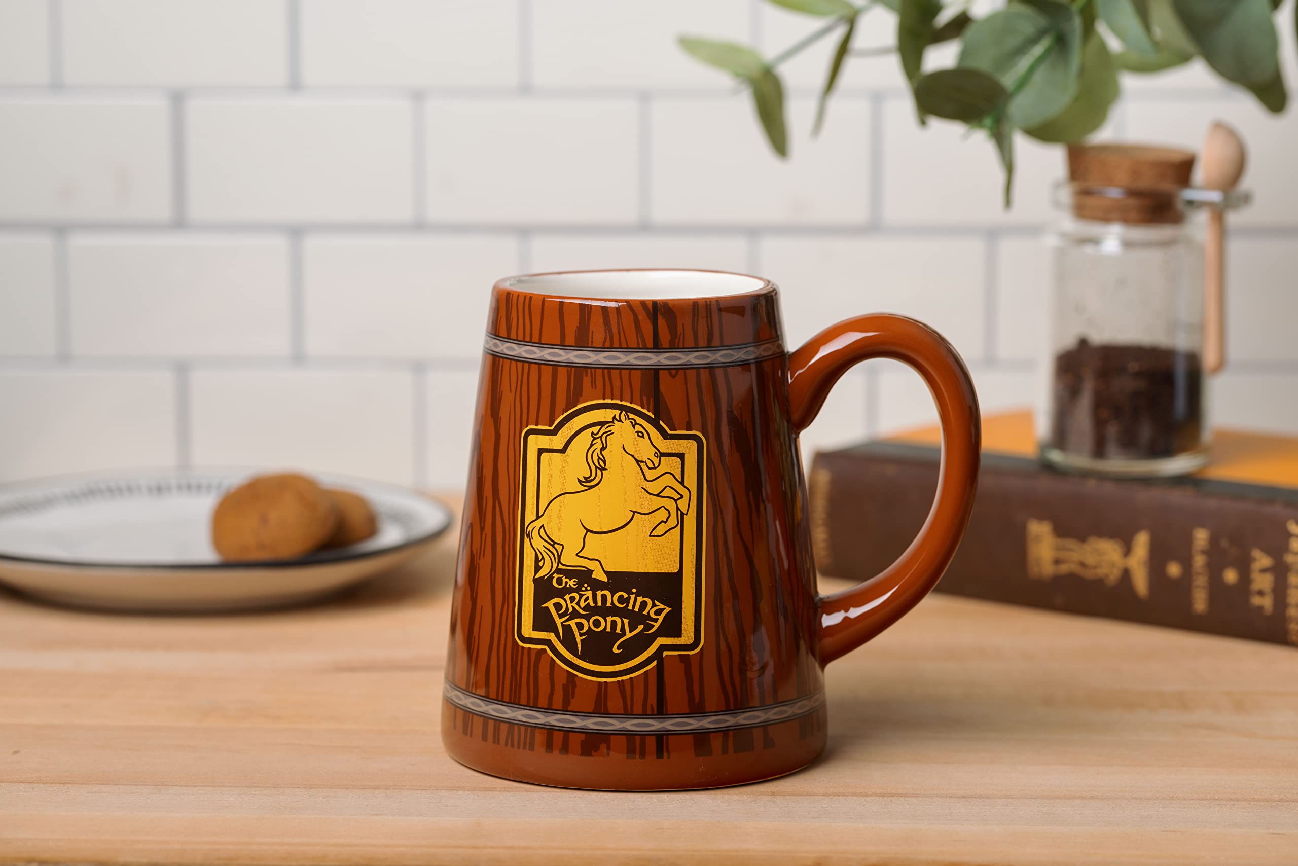 Silver Buffalo Lord Of The Rings Prancing Pony Ceramic 3D Sculpted Mug, 20 Ounces