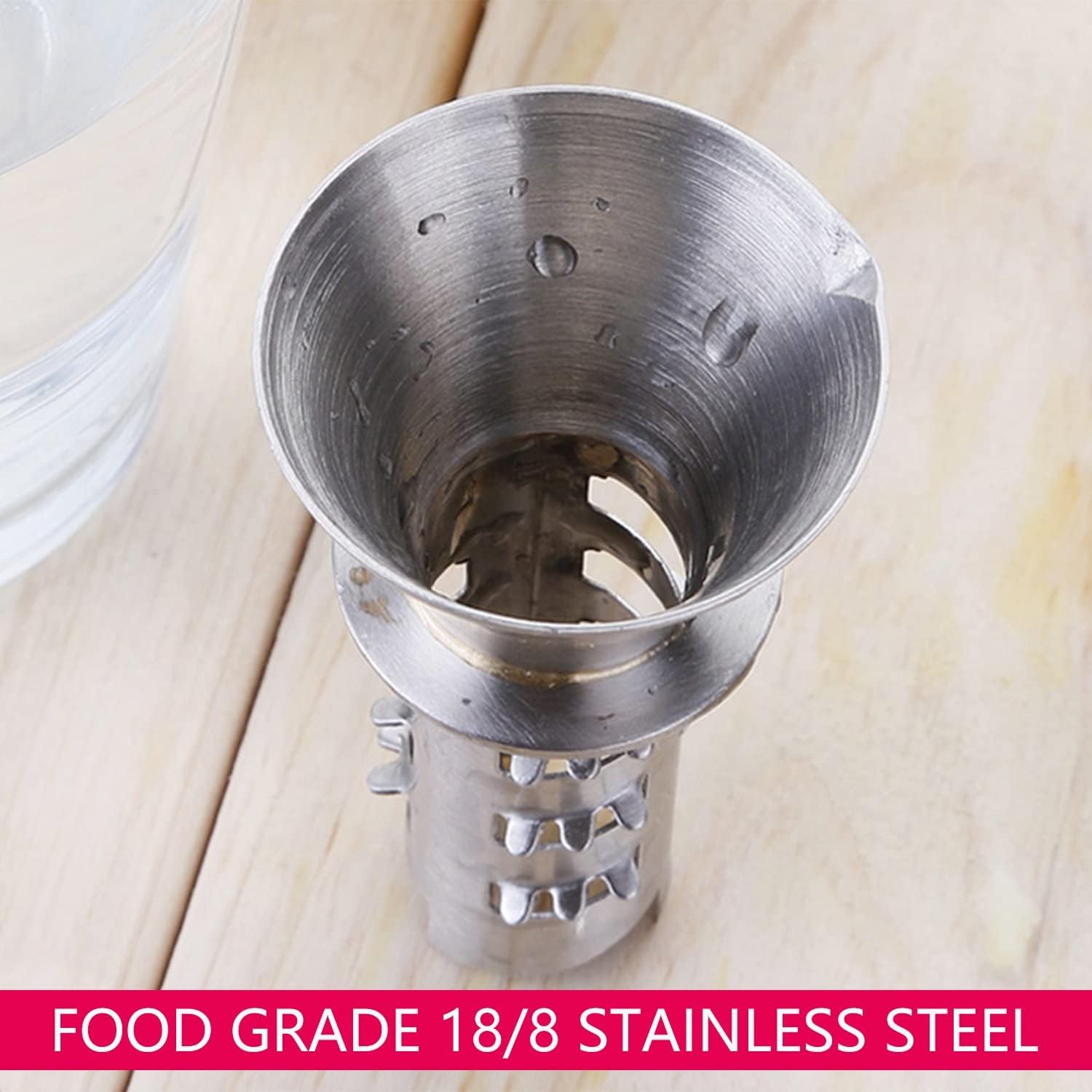 Best Utensils Stainless Steel Manual Lemon Juicer Squeezer Reamer 18/8 Stainless Steel Hand Held Citrus Juicer And Lemon Pourer