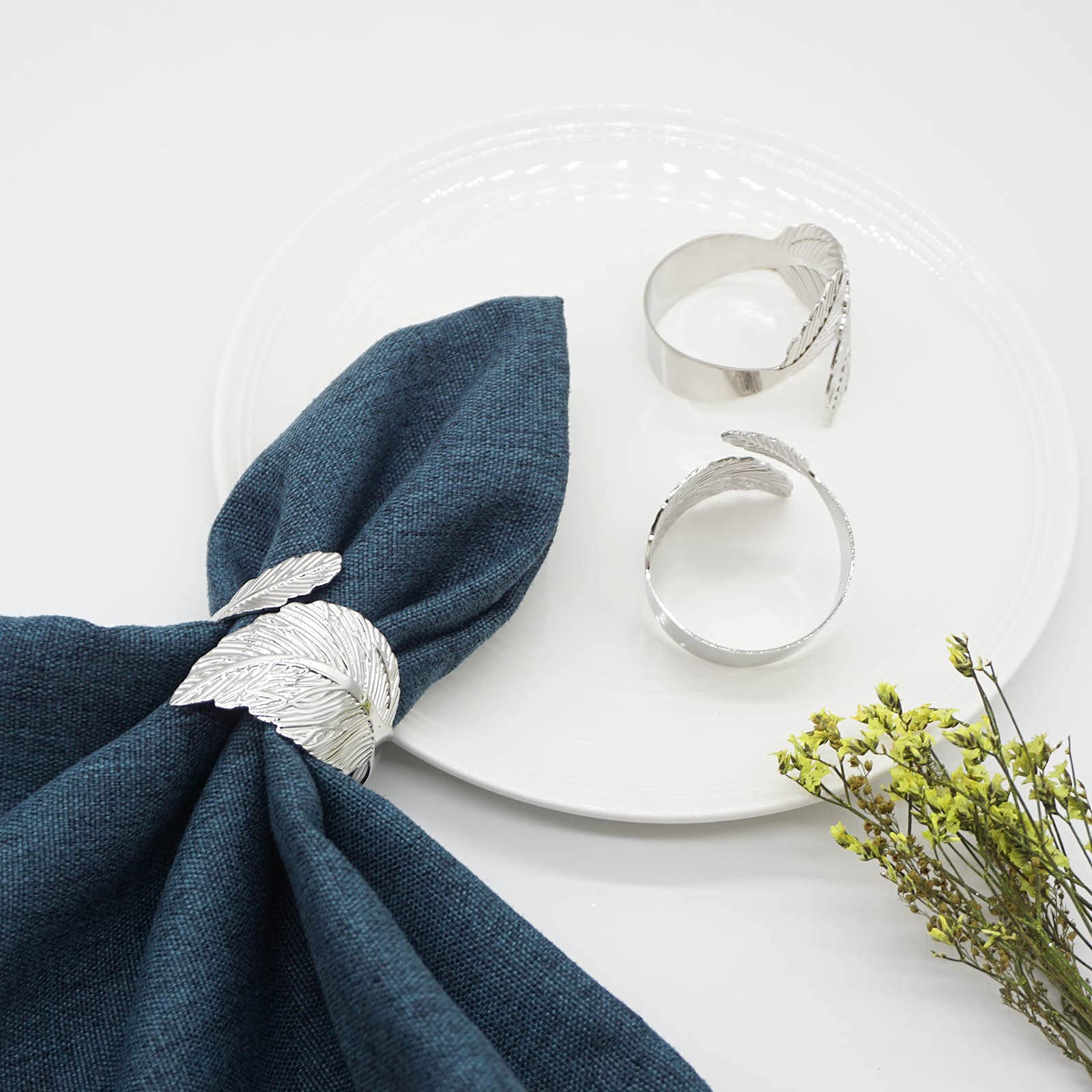 Utalek Silver Leaf Napkin Rings Set Of 6, Leaves Napkin Rings For Table Setting, Metal Leaf Napkin Holder Rings For Holiday Part