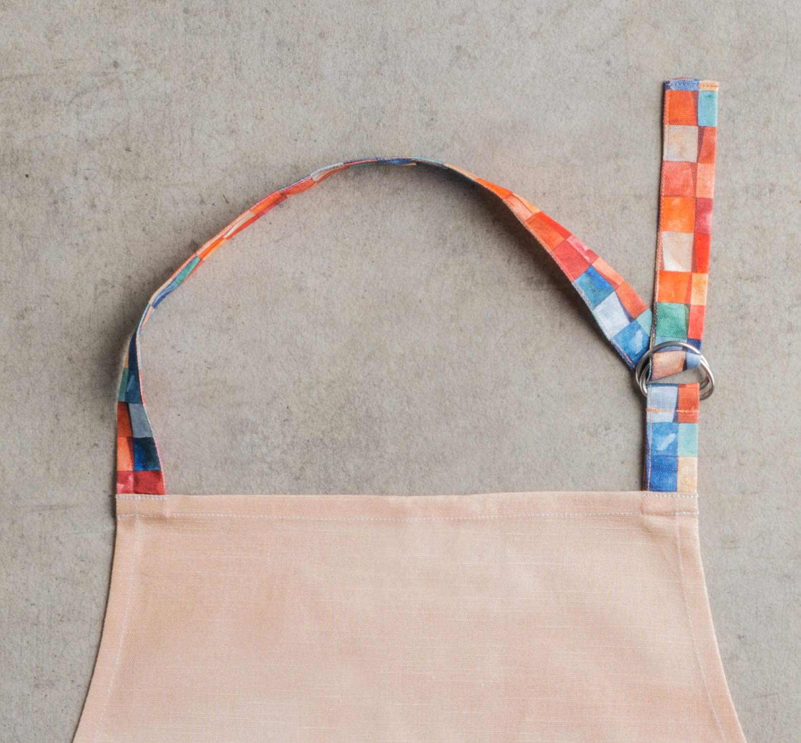 Maison D' Hermine Faisan D'Automne 100% Cotton 1 Piece Kitchen Apron With An Adjustable Neck & Hidden Centre Pocket With Long Ti