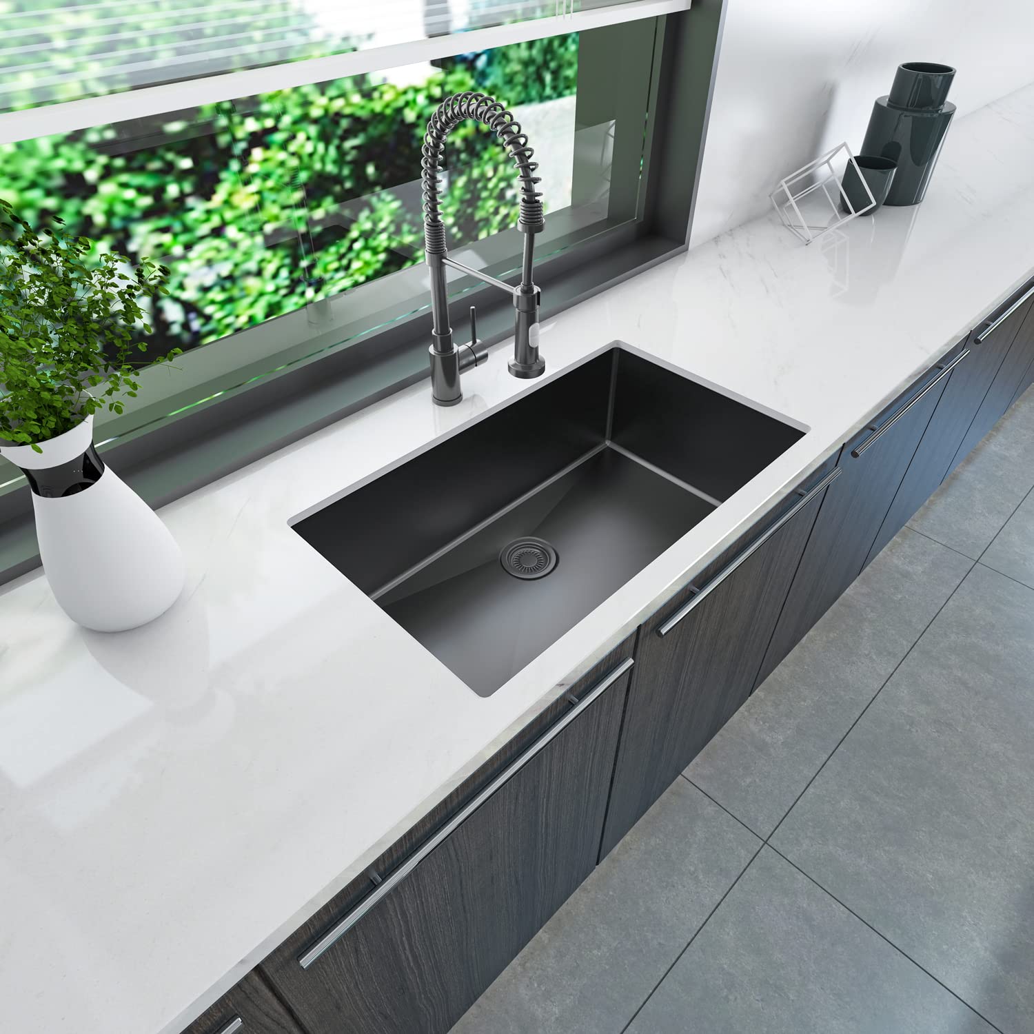 Sinber 32'' x 19'' x 10'' Undermount Single Bowl Kitchen Sink with 18 Gauge 304 Stainless Steel Black Finish HU3219S-B (Sink Only)