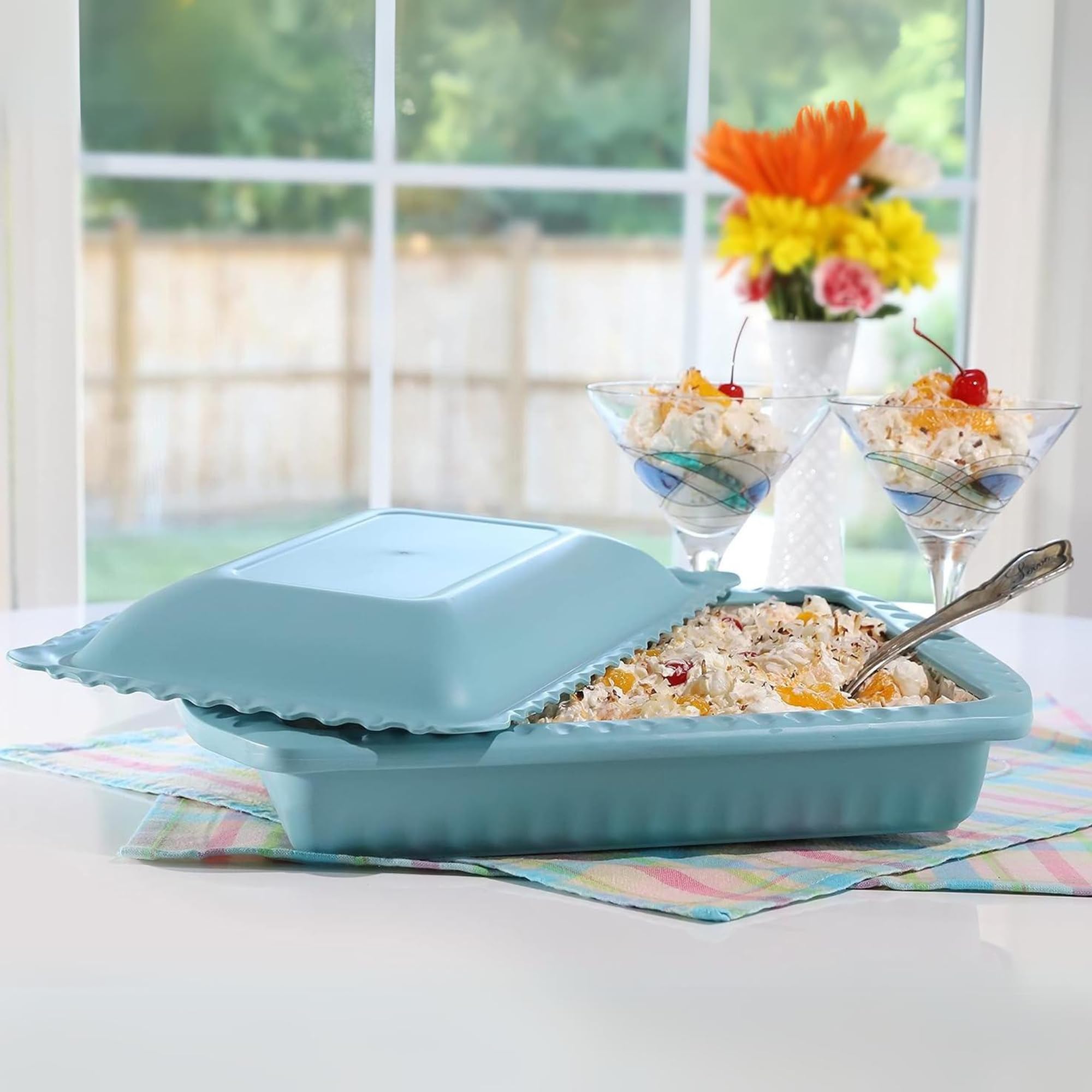 FOIL DECOR Casserole Carrier for 9x13 Foil Pans, Heat Resistant, BPA Free, Charcoal Color, Includes 1 Foil Pan