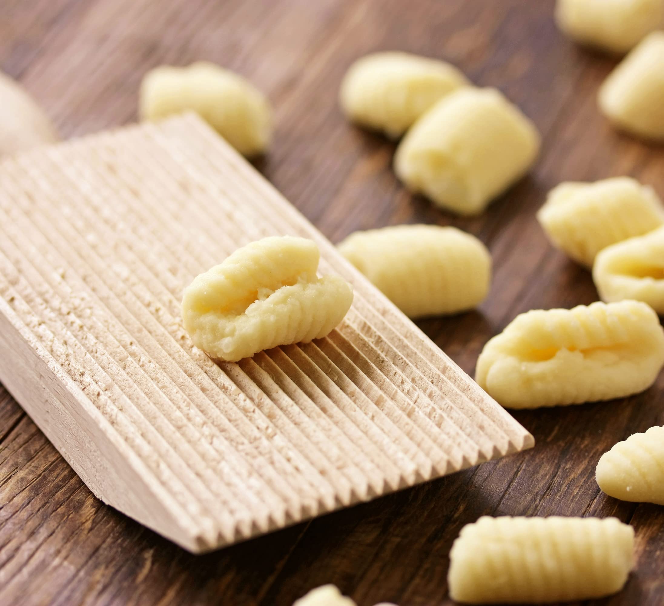 Kchenprofi Pastacasa Wooden Grooved Board For Making Homemade Gnocchi, 8.25'' X 4'', Natural