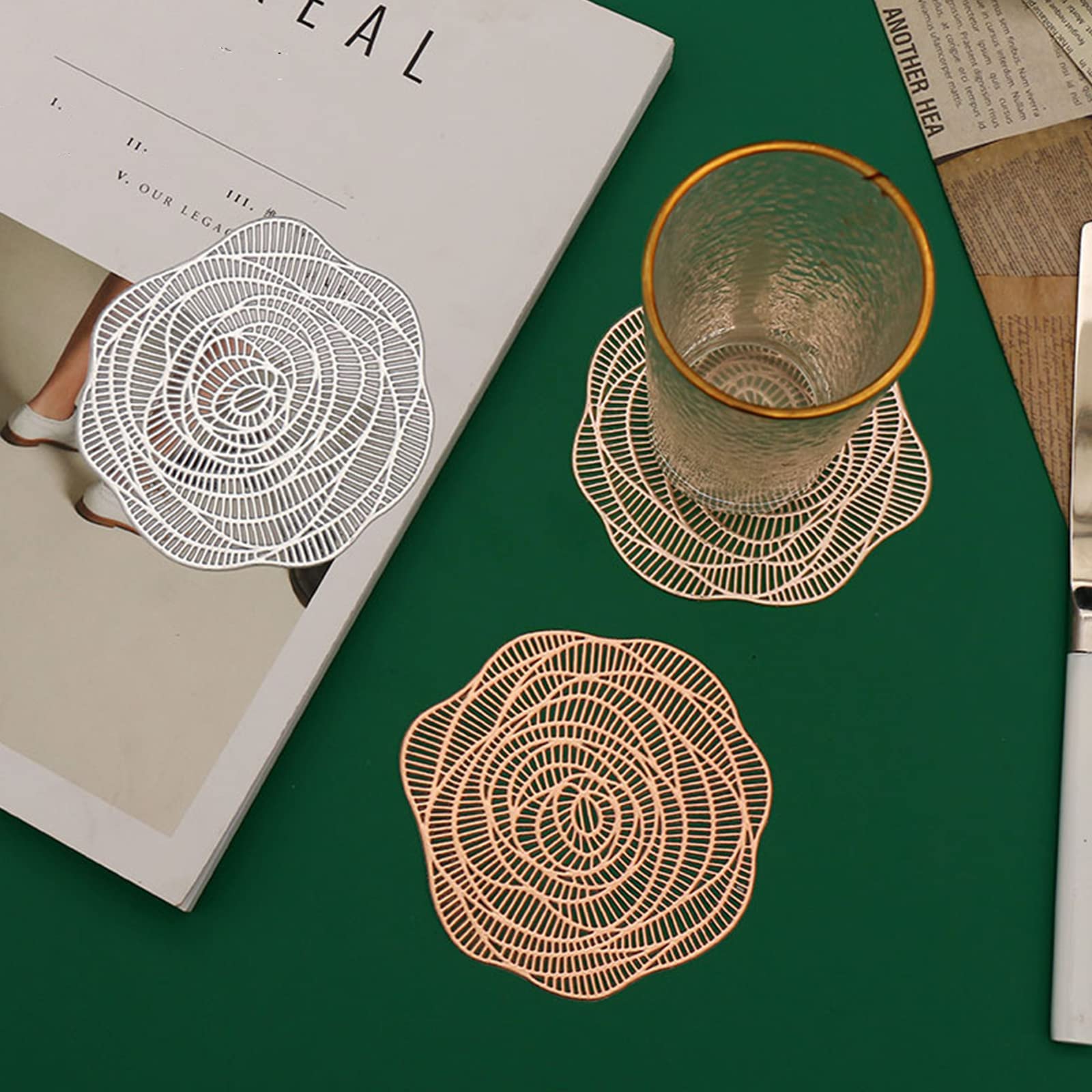 Lyellfe 20 Pack Gold Pressed Vinyl Placemats, 15 Inch Metallic Non-Slip Washable Pvc Chargers Placemat, Including 10 Placemats A