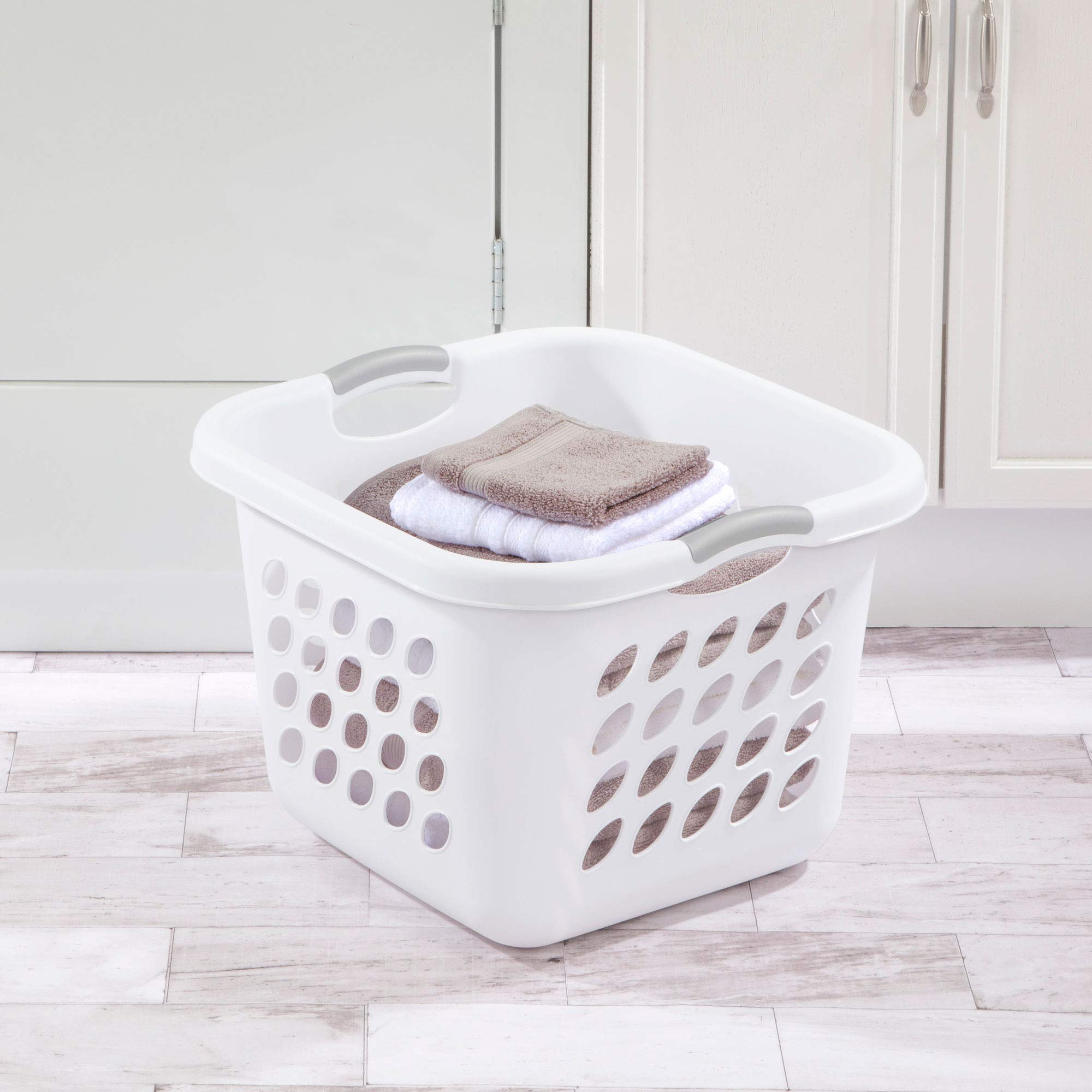Sterilite 12178006 Laundry Basket, 19'' L X 19'' W X 13.88'' H(Pack Of 1), White(Pack Of 1)