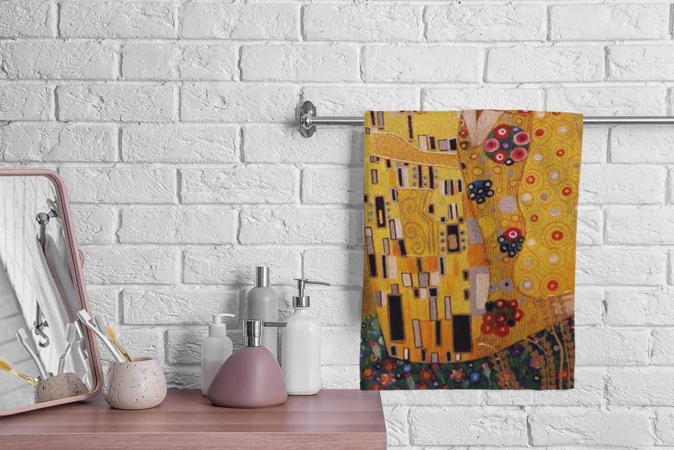 Ofloral Hand Towels Cotton Washcloths Gustav Klimts The Kiss Oil Painting Art Comfortable Super-Absorbent Soft Towels For Bathro