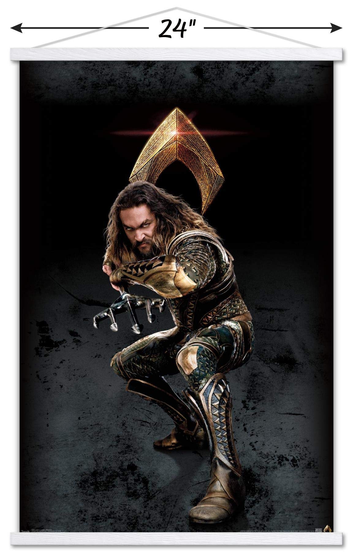 Trends International Dc Comics Movie - Justice League - Aquaman Wall Poster, 22.375'' X 34'', Print And White Hanger Bundle