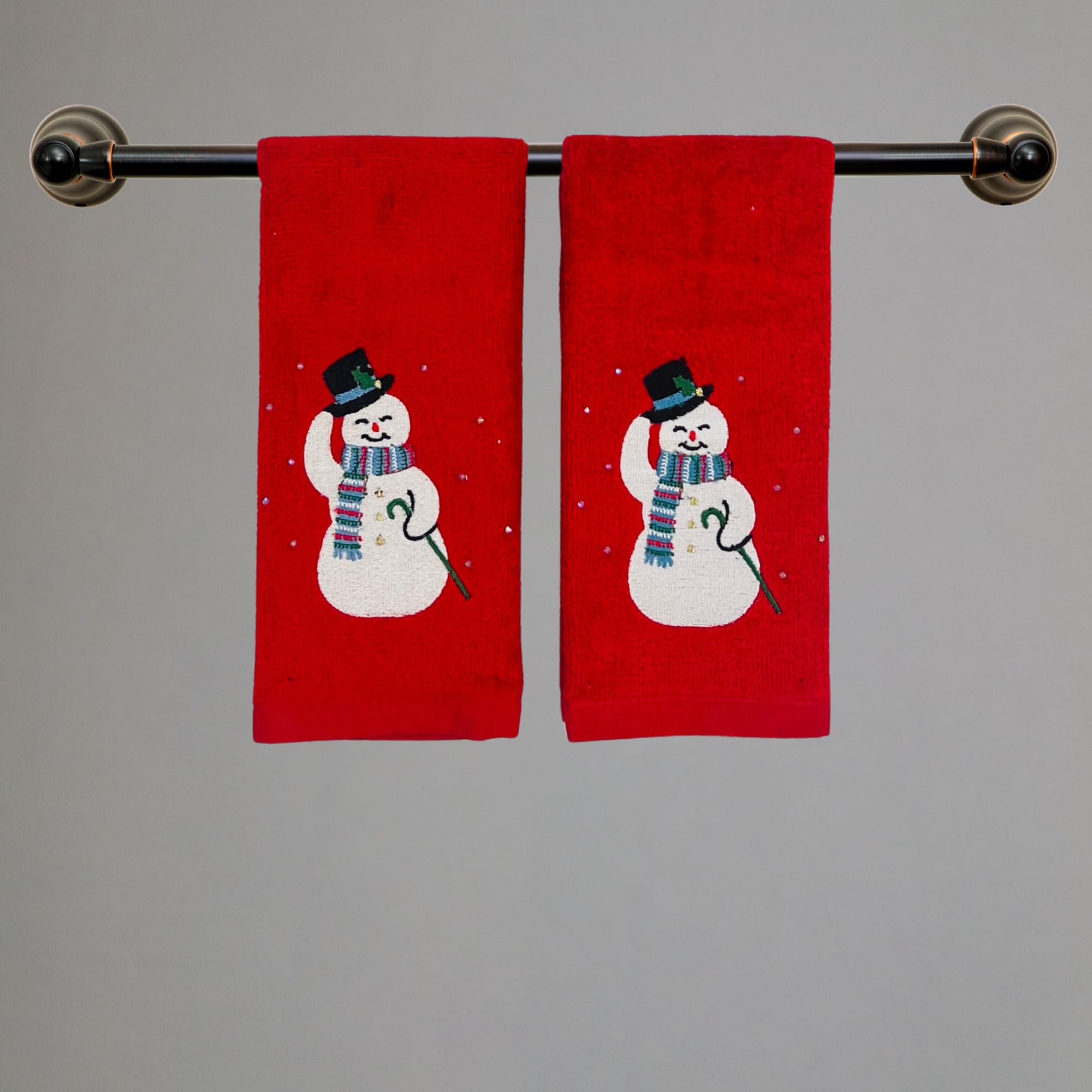 Serafina Home Holiday Christmas Bath Fingertip Towels, Embroidered Cheery Old Fashioned Retro Snowman With Stitched Hem, 2 Piece