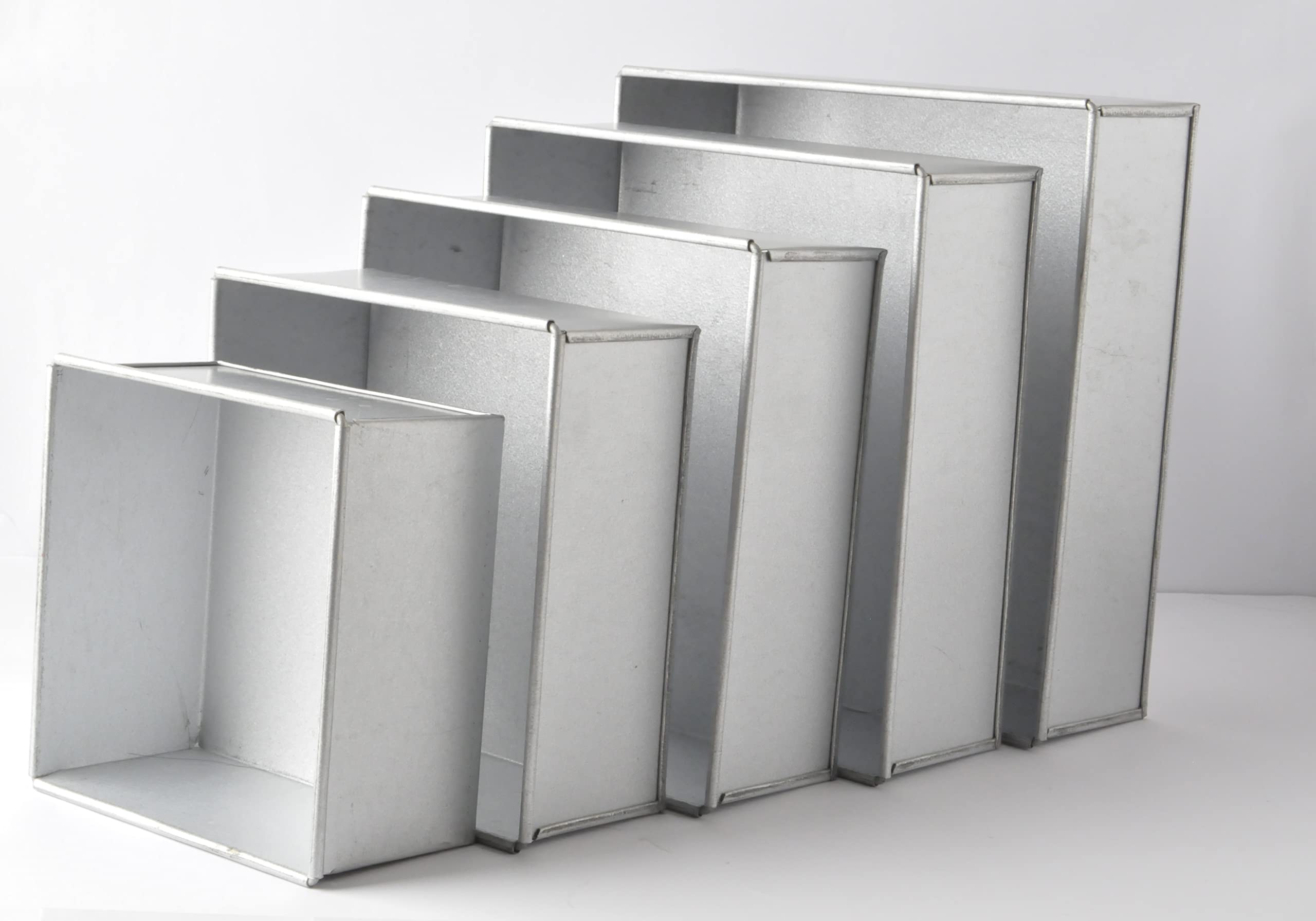 Ameritins Set Of 5 Square Cake Pans 6'',7'',8'',9'',10'' - 3'' Deep
