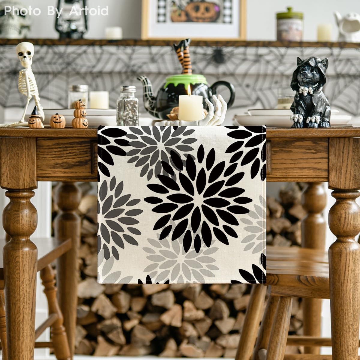 Artoid Mode Black Dahlia Floral Pinnata Halloween Table Runner, Fall Autumn Kitchen Dining Table Decoration For Home Party Decor