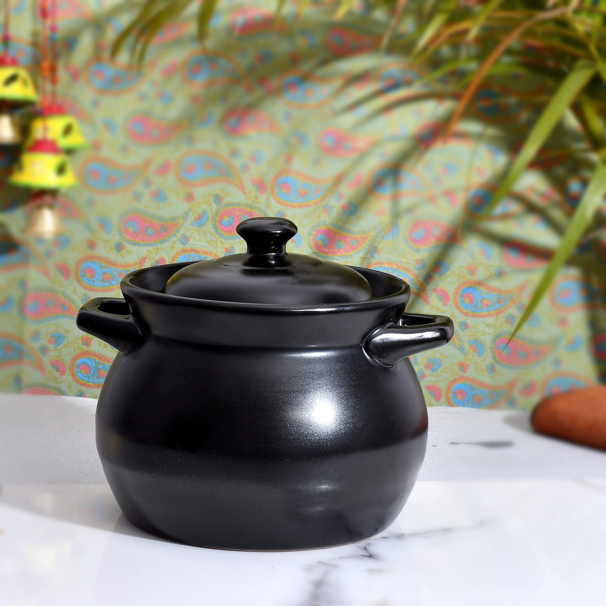 E - Ezra Black Ceramic Cooking Pot With Lid Earthen Cooking Pot, Stove Proof, Non-Stick, 2500Ml
