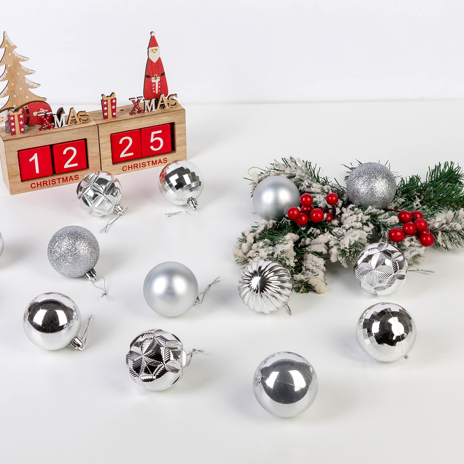 Luxtea 41ct Small Christmas Balls Shatterproof Hanging Decorations Set for Xmas Tree Garland Ornaments (1.57/40mm,Silver)