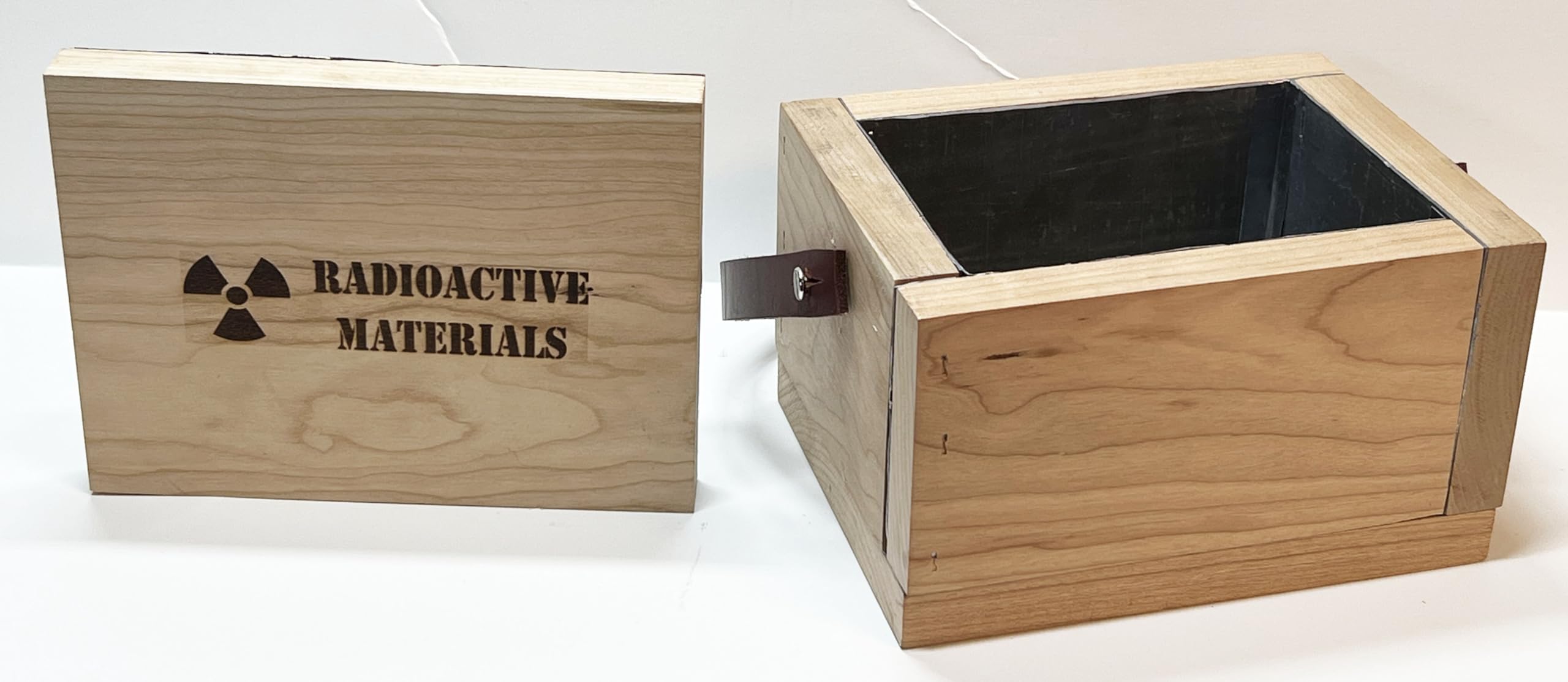 Images SI Inc. Lead-Lined Wood Storage Box - 1/32 (.032) Thick Lead Interior - Radiation Shielding Container for Radioactive Mat