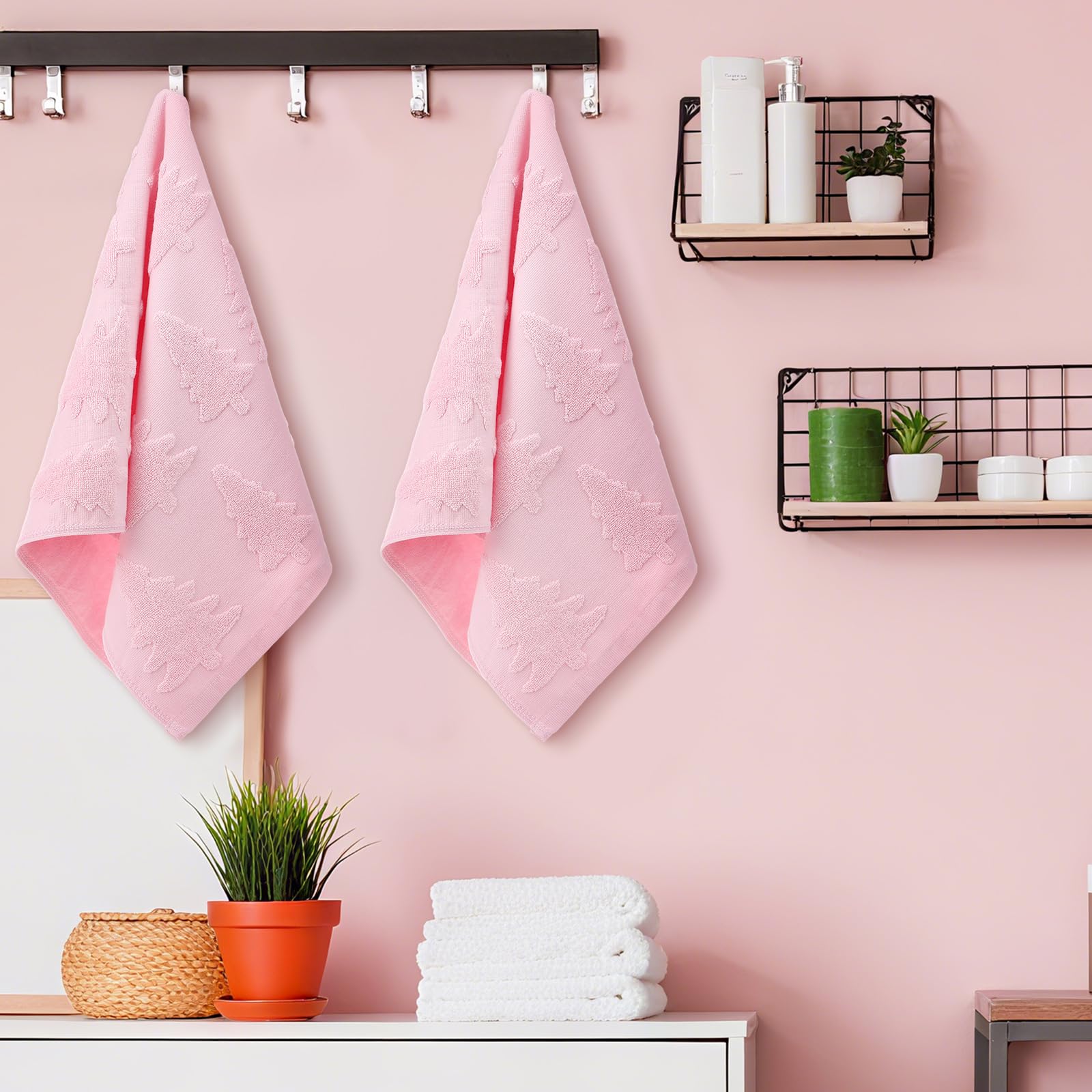 Breling 2 Pcs Christmas Hand Towels Pink Christmas Trees Bathroom Decorative Towels 100% Cotton Absorbent Jacquard Weave Bath De