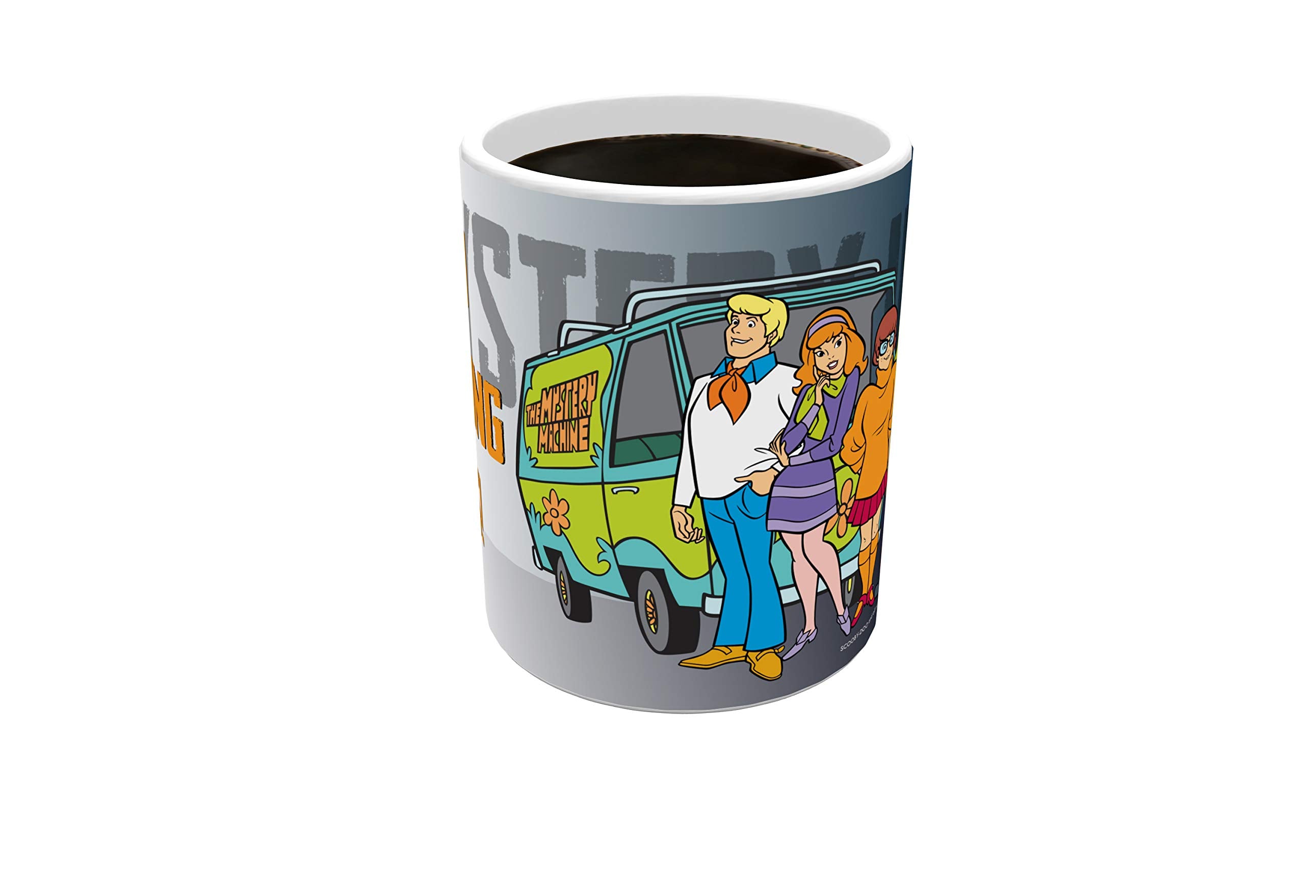 Morphing Mugs Scooby Doo - Scooby Gang Mystery Inc - One 11 Oz Color Changing Heat Sensitive Ceramic Mug - Image Revealed When H