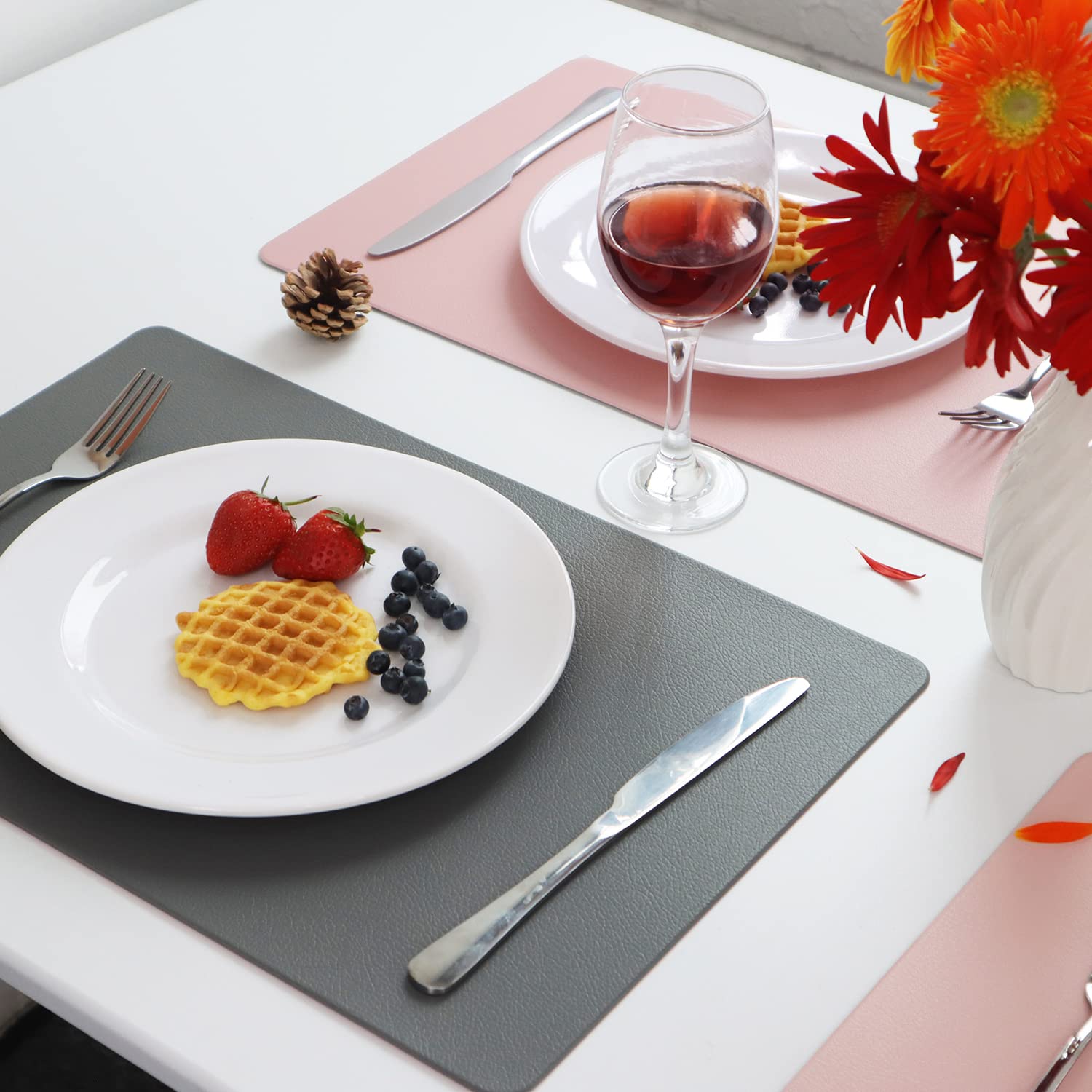 Vinjiasin Placemats Set Of 4 Pink And Grey Leather Place Mats For Indoor Outdoor Kitchen Dining Table Mats Waterproof Wipeable E