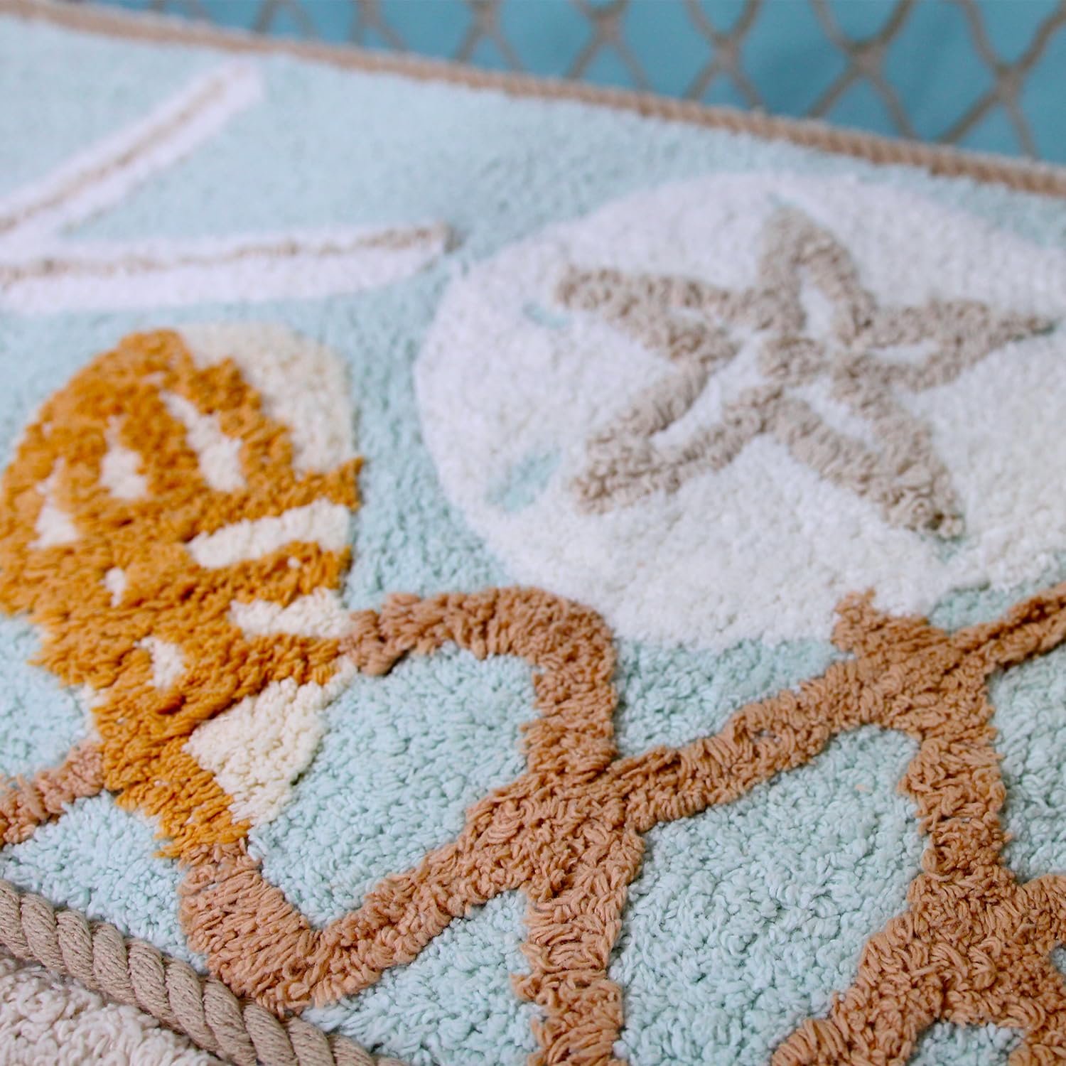 Avanti Linens - Bathroom Rug, Soft & Absorbent Bath Mat, Beach Inspired Bathroom Accessories (Seaglass Collection, 20'' X 30'')