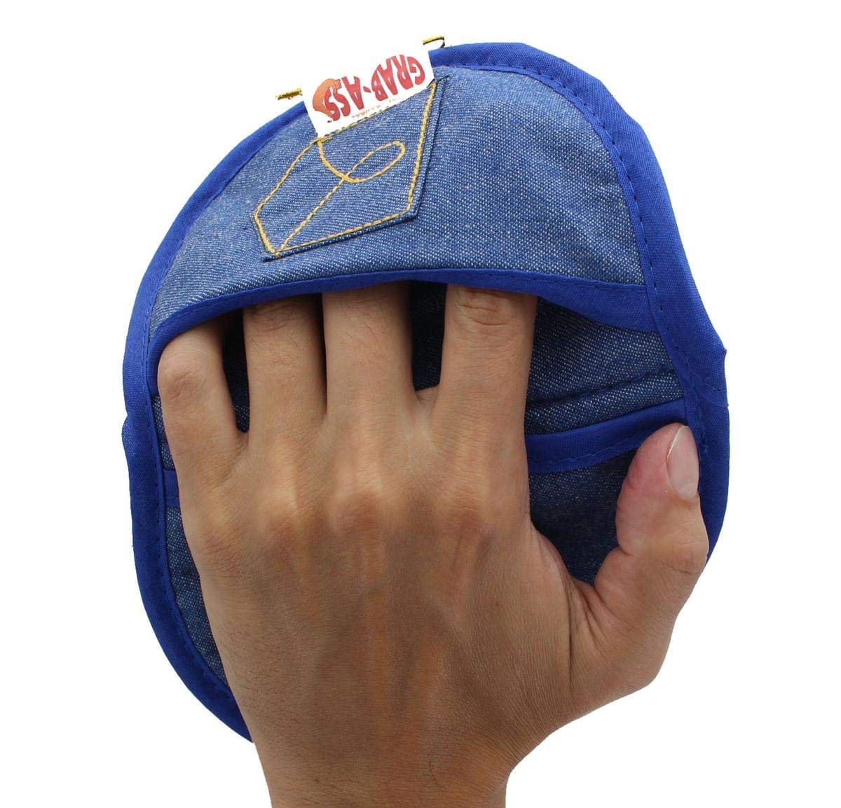 The Trend Setter Oven Mitt