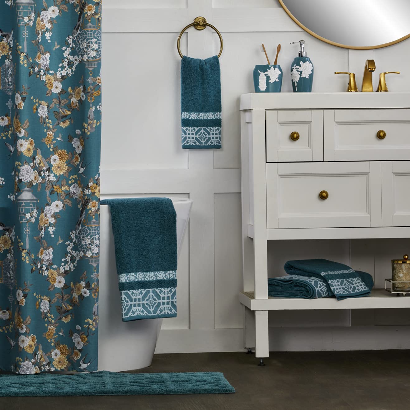 Skl Home Vern Yip Floral Lanterns Hand Towel (2-Pack), Teal