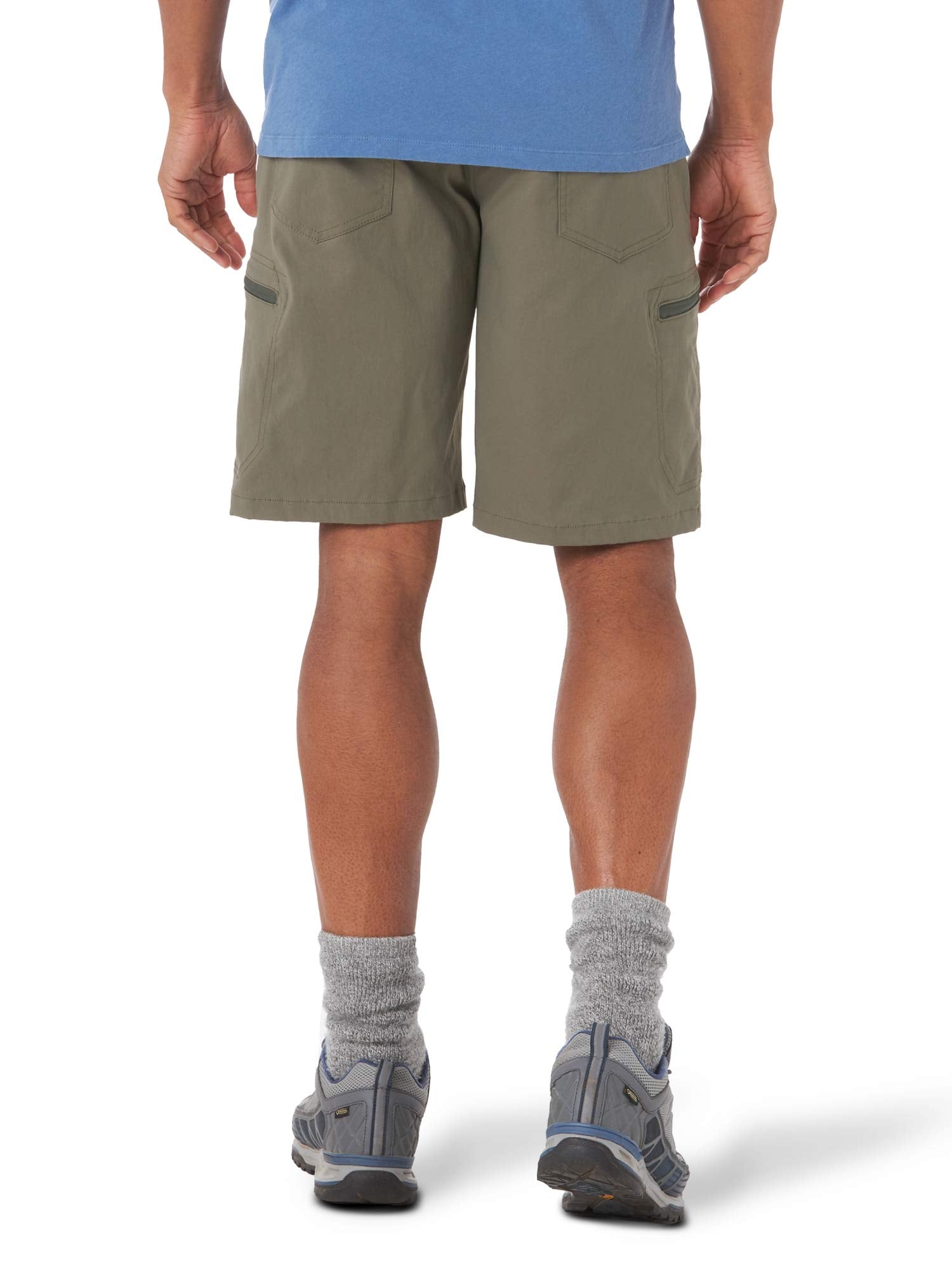 Wrangler Authentics Mens Performance Comfort Flex Cargo Short, Earth Green, 42