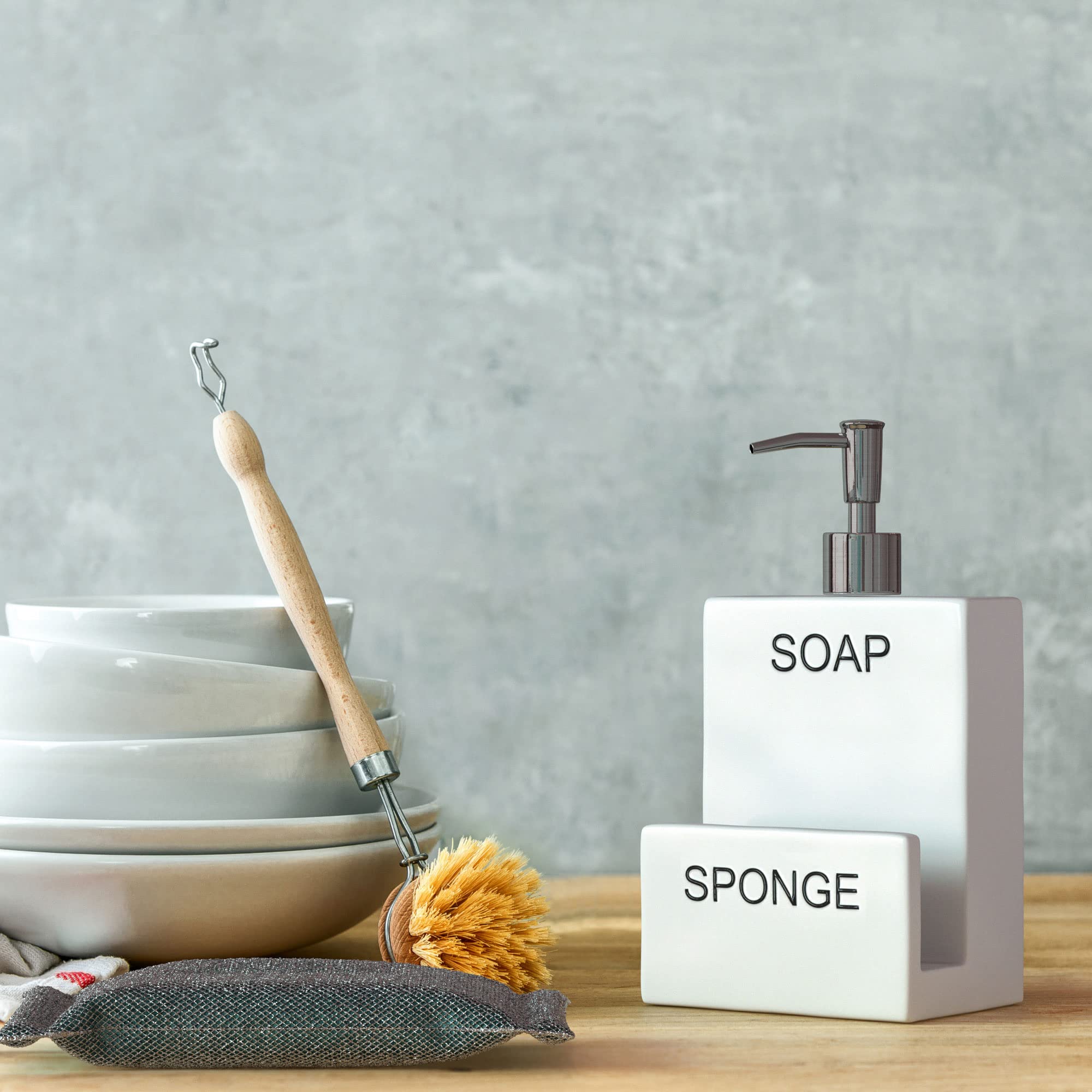 Barnyard Designs Ceramic Dish Soap Dispenser With Sponge Holder, Farmhouse Kitchen Decor For Countertop, Hand Soap Kitchen Soap
