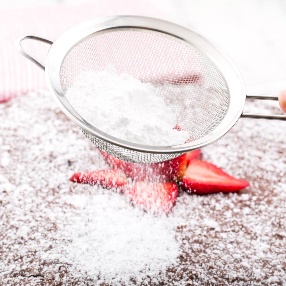 Restaurantware Met Lux 9.7 Inch Mesh Strainer 1 Corrosion-Resistant Mesh Sieve - Ergonomic Handle Built-In Hook Stainless Steel