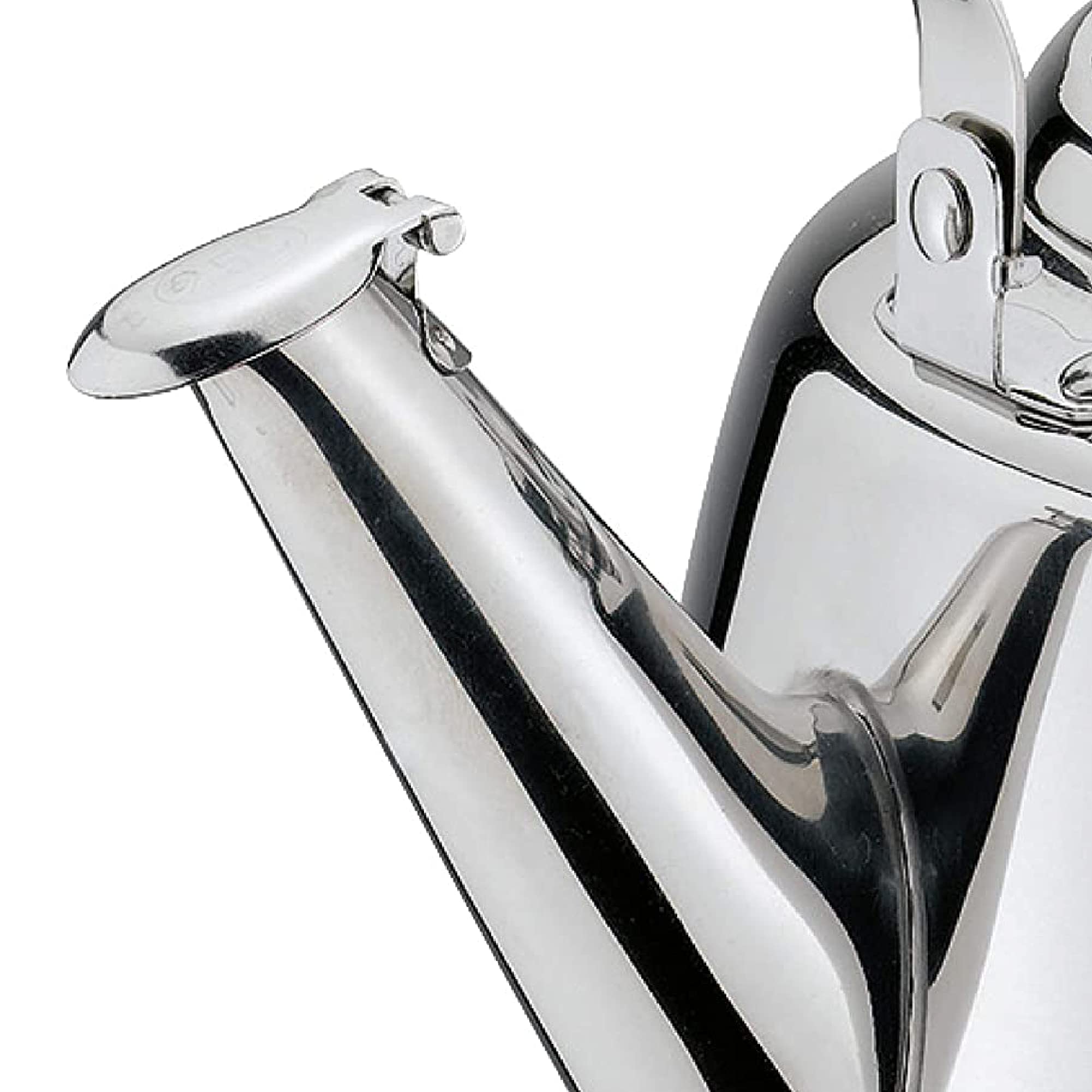 Cilio Tradition Stainless Steel Whistling Water Kettle, Stovetop Kettle With Wooden Handles, 2.6 Quarts, Silver
