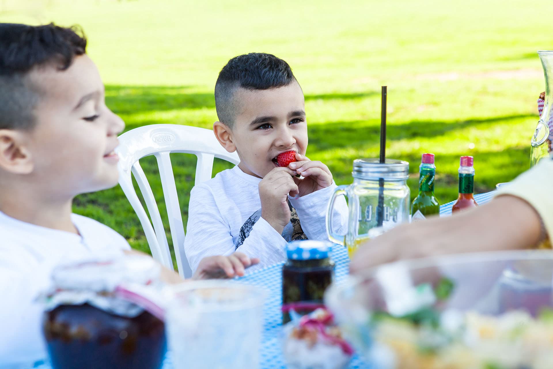 TopTableCloth Picnic Tablecloth Blue Checkered Elastic Table Cloth on The Corner for Folding Table Cover 4ft 48 x 24 inch Rectangular Outdoor Tablecloths Waterproof Stay Put Party Plastic Birthday