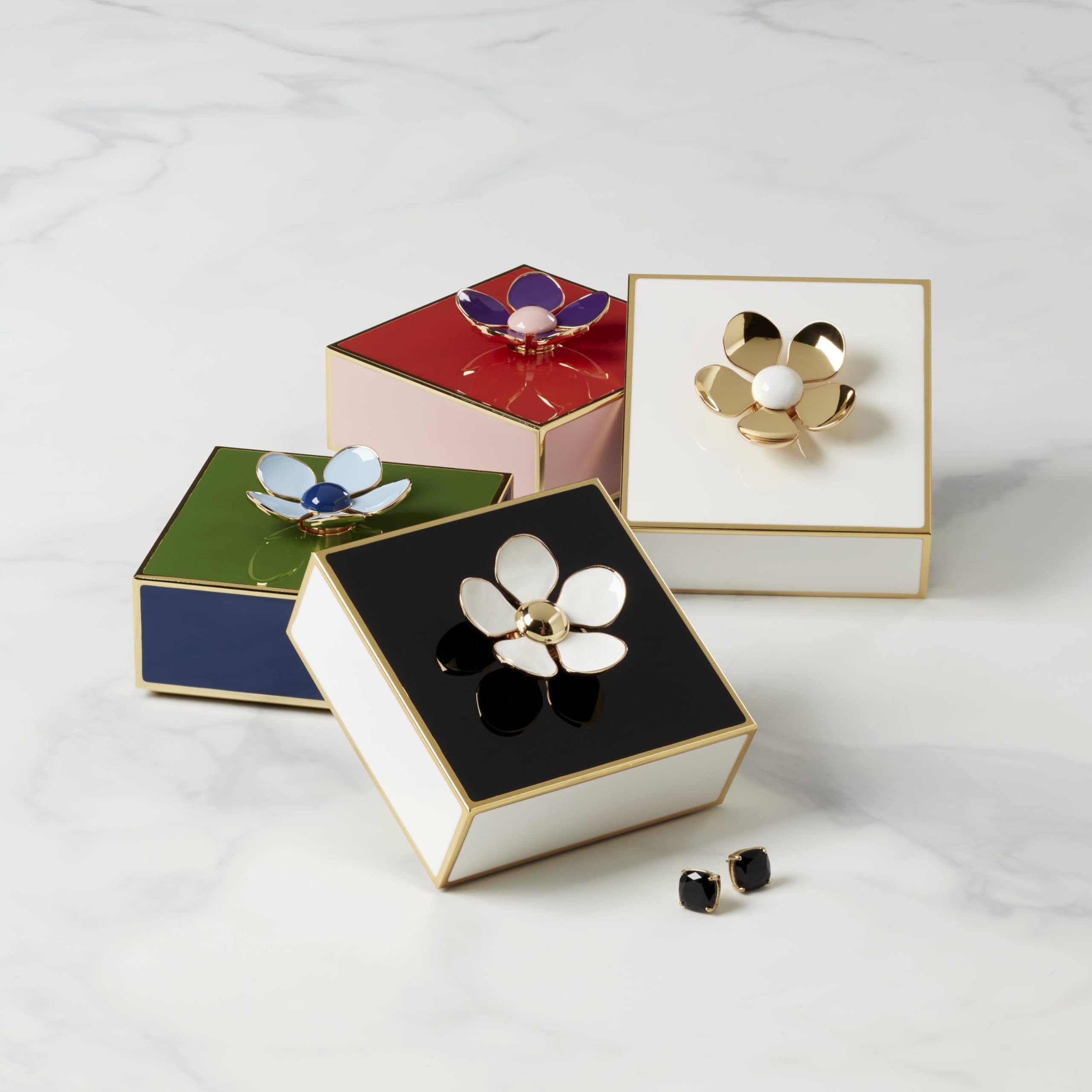 Kate Spade New York Make It Pop Floral Box, 0.85 LB, Black/White