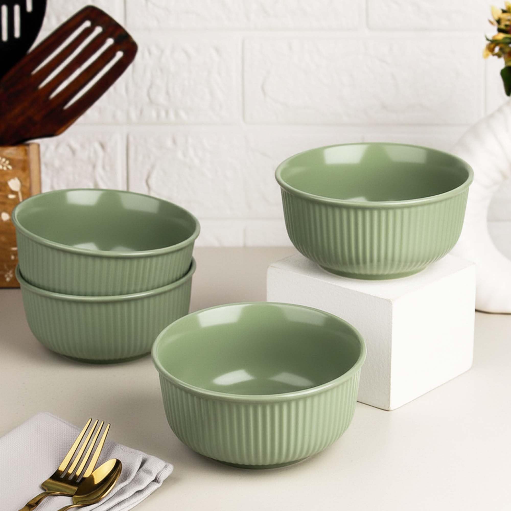 The Earth Store Green Fringe Ceramic Bowl Set Of 4, 550Ml Each | Snack Bowl | Perfect For Christmas Gift | New Year Gift & Daily
