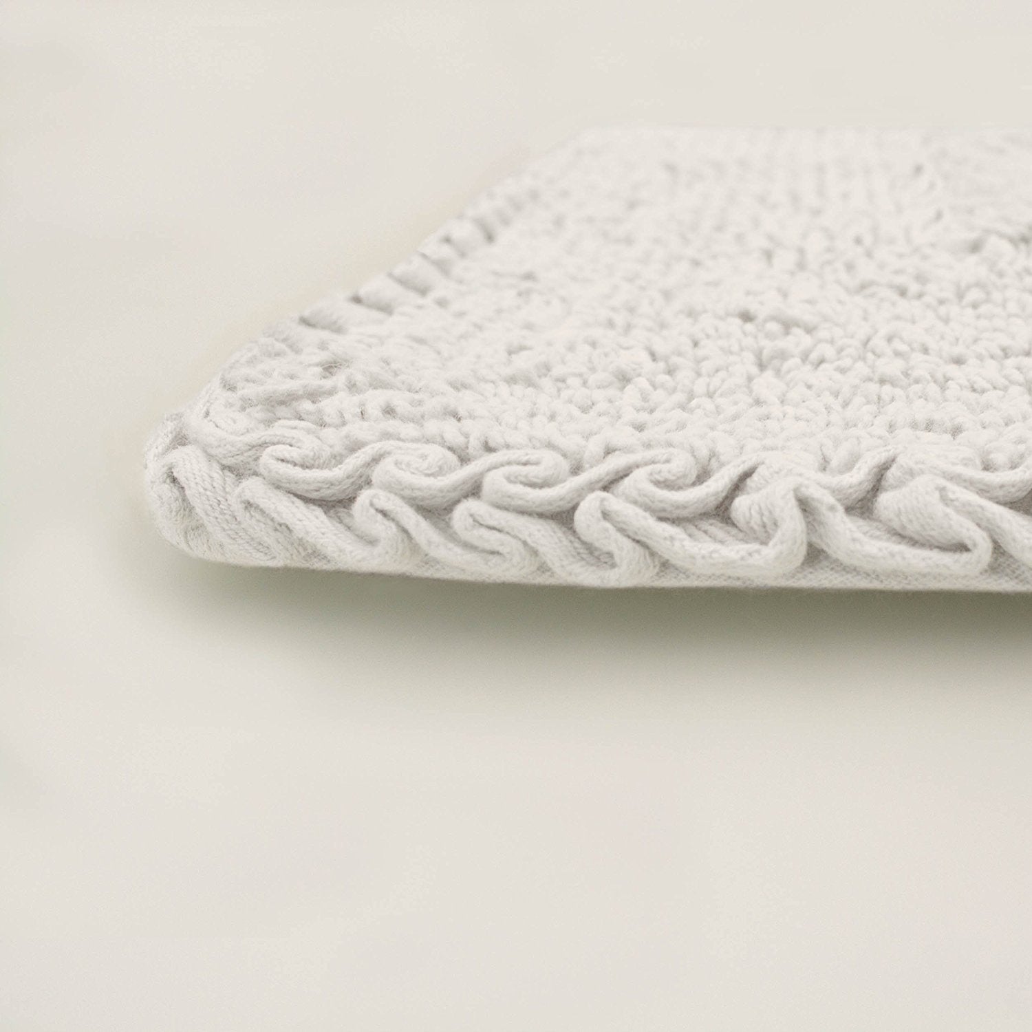 Laura Ashley Ruffle Cotton 17'' X 24'' Bath Rug, White