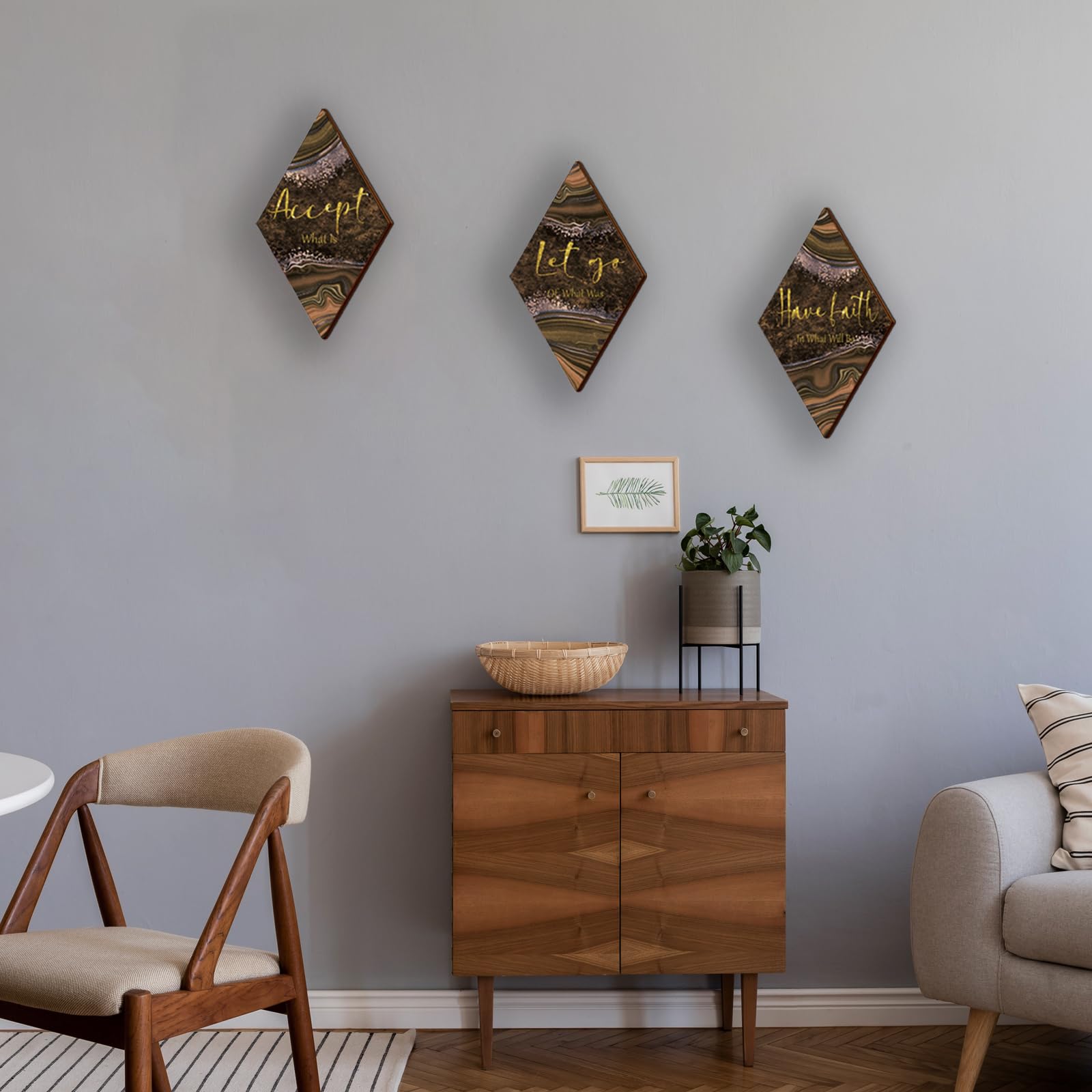 ONIZHITY 3 Pcs Brown Gold Bathroom Decor Brown Wall Decor with Accept Let Go Have Faith Quote Rustic Vintage Farmhouse Wooden Ha