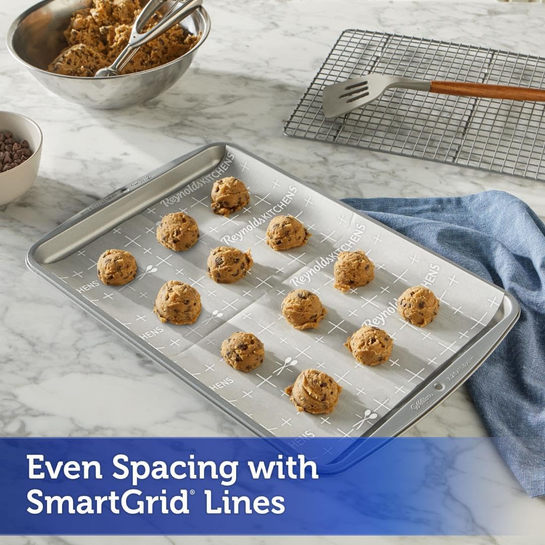 Reynolds Kitchens Cookie Baking Sheets, Pre-Cut Parchment Paper, 22 Sheets (Pack Of 1)