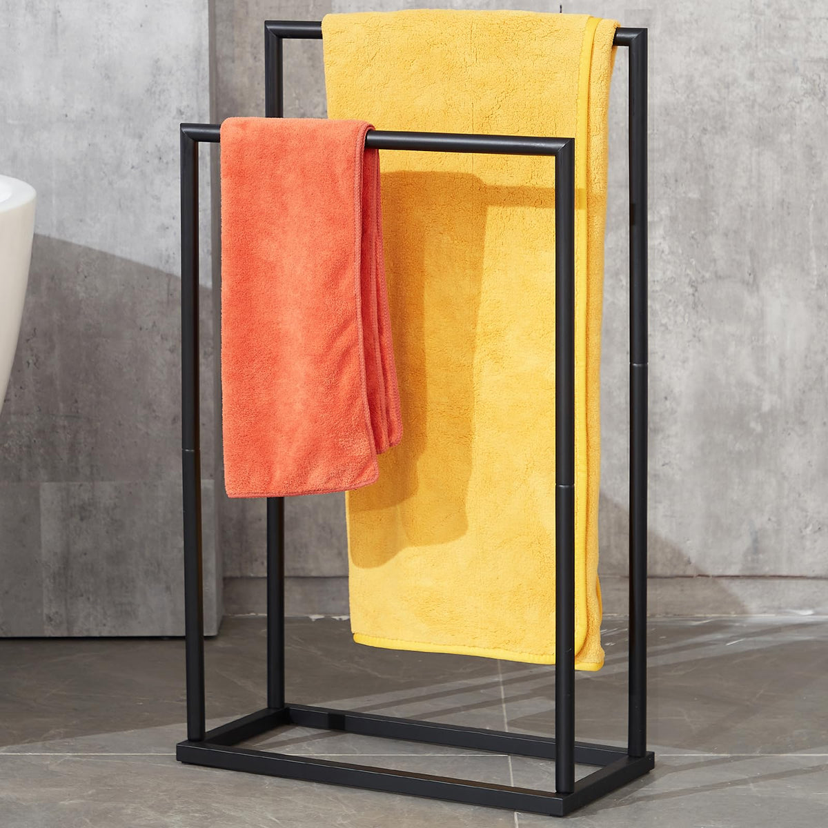 Free Standing Towel Rack, 2 Tier Towel Racks For Bathroom With Storage Shelves, Modern Outdoor Standing Towel Drying Rack For Po