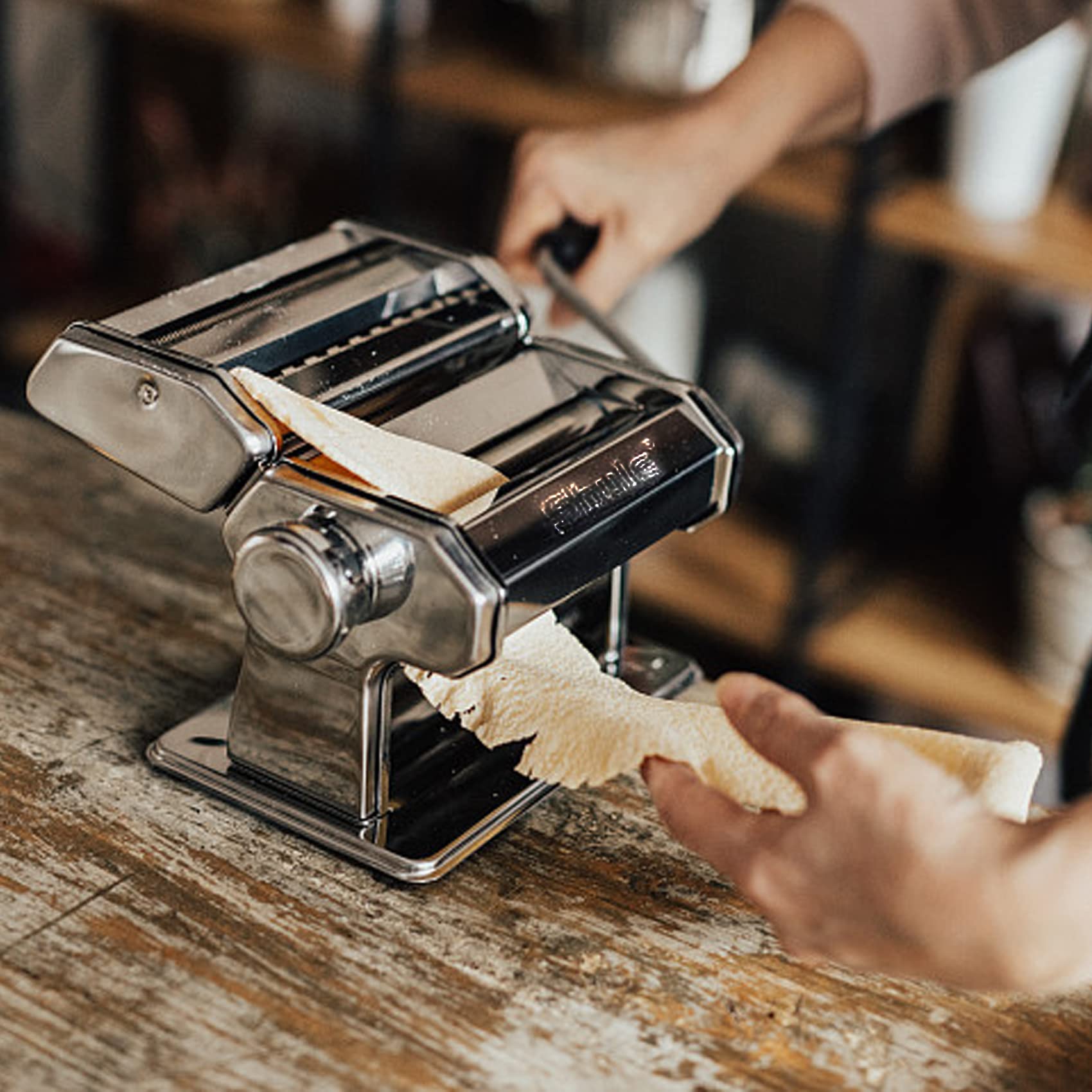 Shule Pasta Maker Machine Stainless Steel Manual Noodle Makers Include Pasta Roller, Cutter, Hand Crank And 7 Adjustable Thickne