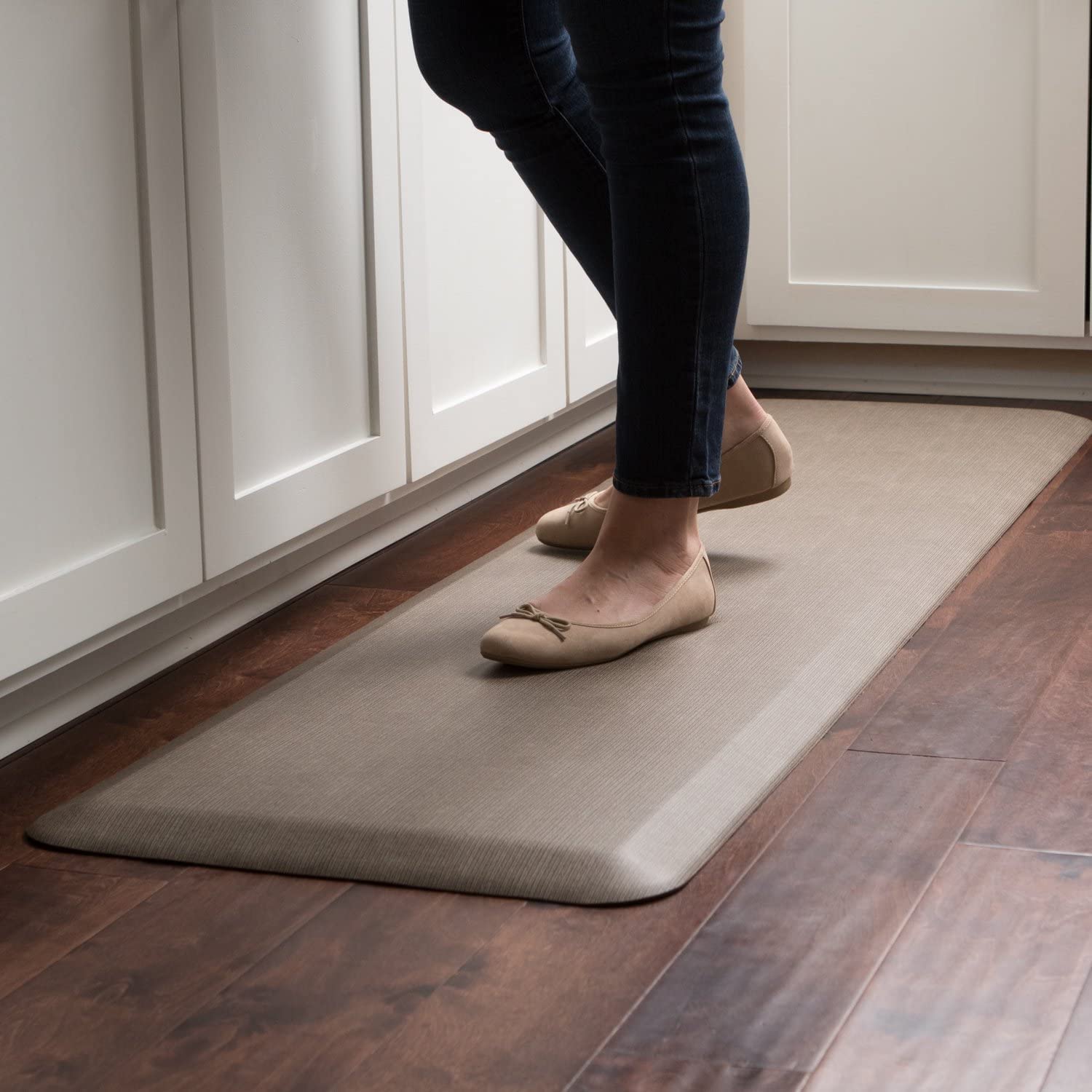 GelPro Designer Comfort 3/4'' Thick Ergo-Foam Anti-Fatigue Kitchen Floor Mat  20'' x 72''  Grasscloth Pecan