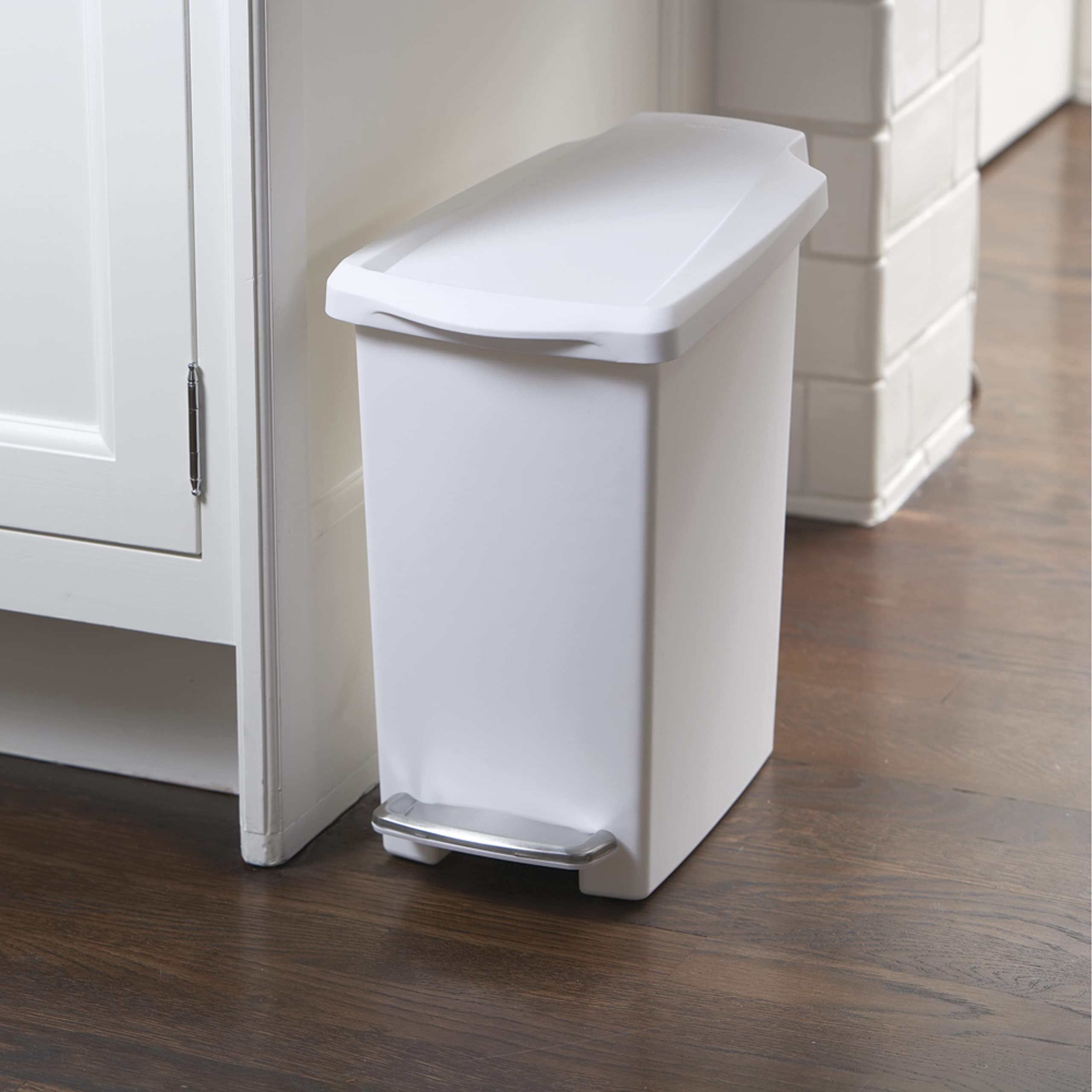 Simplehuman 10 Liter / 2.6 Gallon Compact Slim Bathroom Or Office Step Trash Can, White Plastic