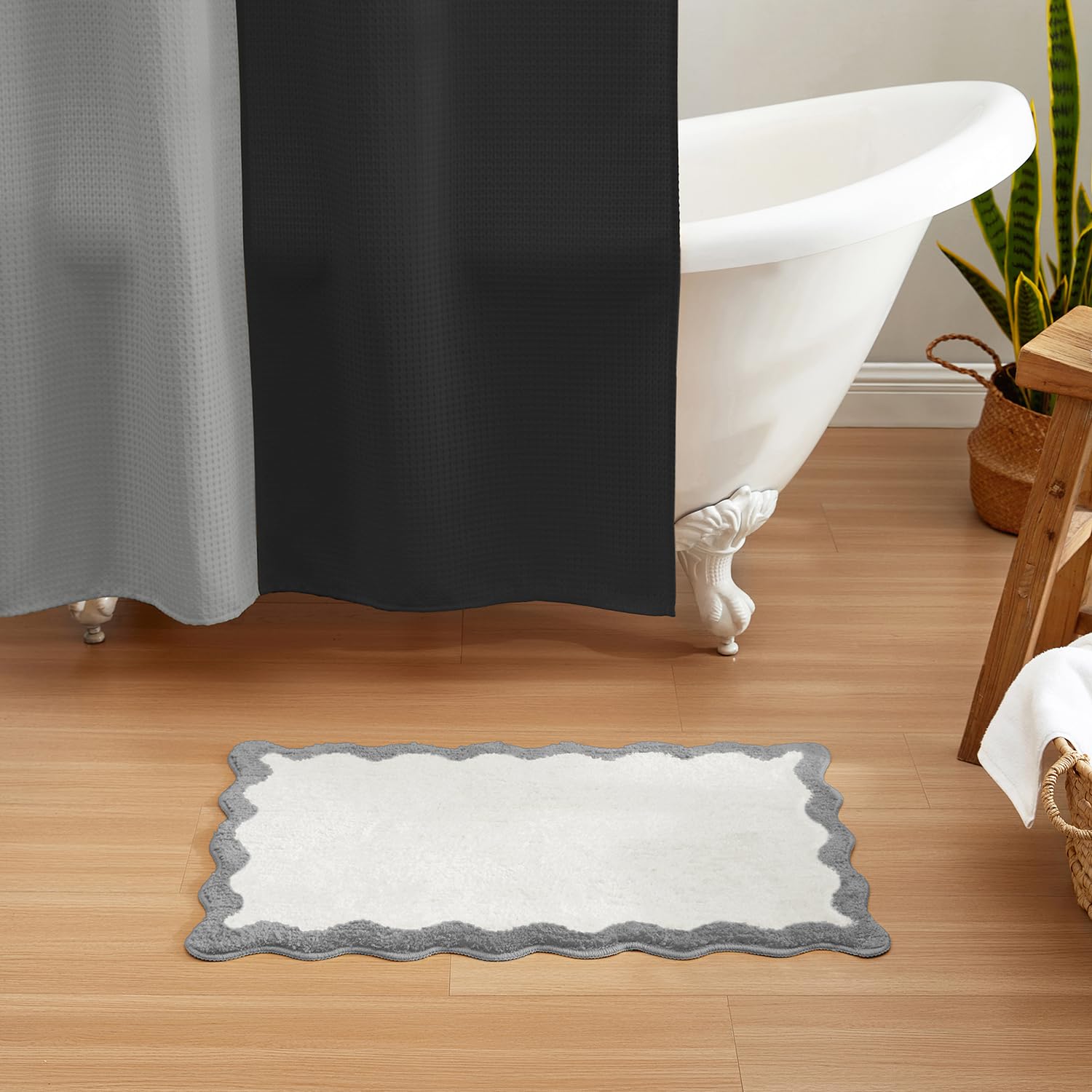 Monday Moose Bath Mat With Scalloped Wavy Ripple Design, Microfiber Absorbent Non Slip Tufted Rug For Floor, Shower Or Kitchen (