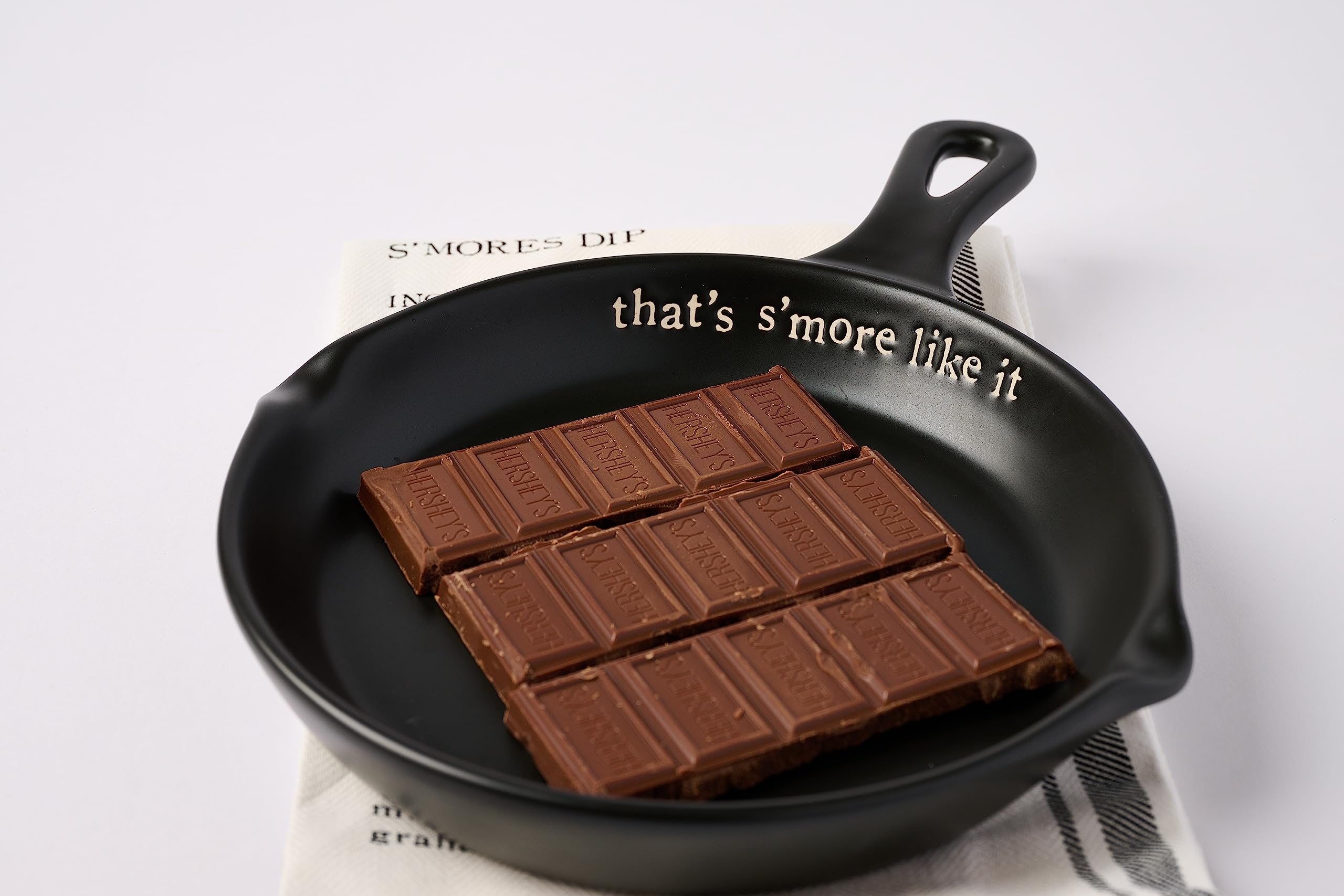 Mud Pie, Black, S'More Set, 11.75'' X 8'' | Spoon 5.5'' 26'' X 16.5'', Skillet 11 3/4'' X 8'' | Towel 26'' X 16 1/2''