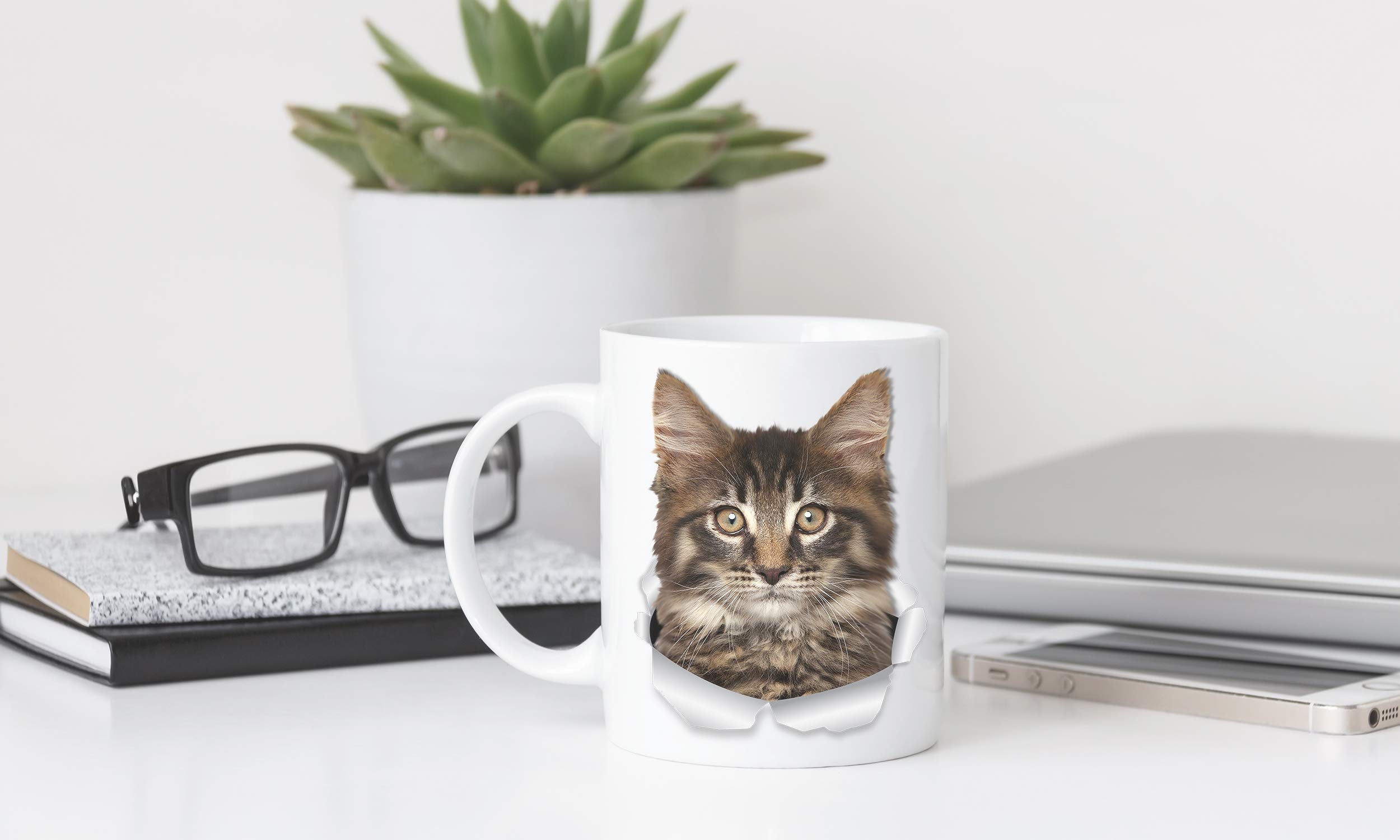 Maine Coon Cat Mug - Tabby Maine Coon Kitten Ceramic Coffee Mug - Perfect Tabby Maine Coon Cat Gifts - Funny Maine Coon Coffee M