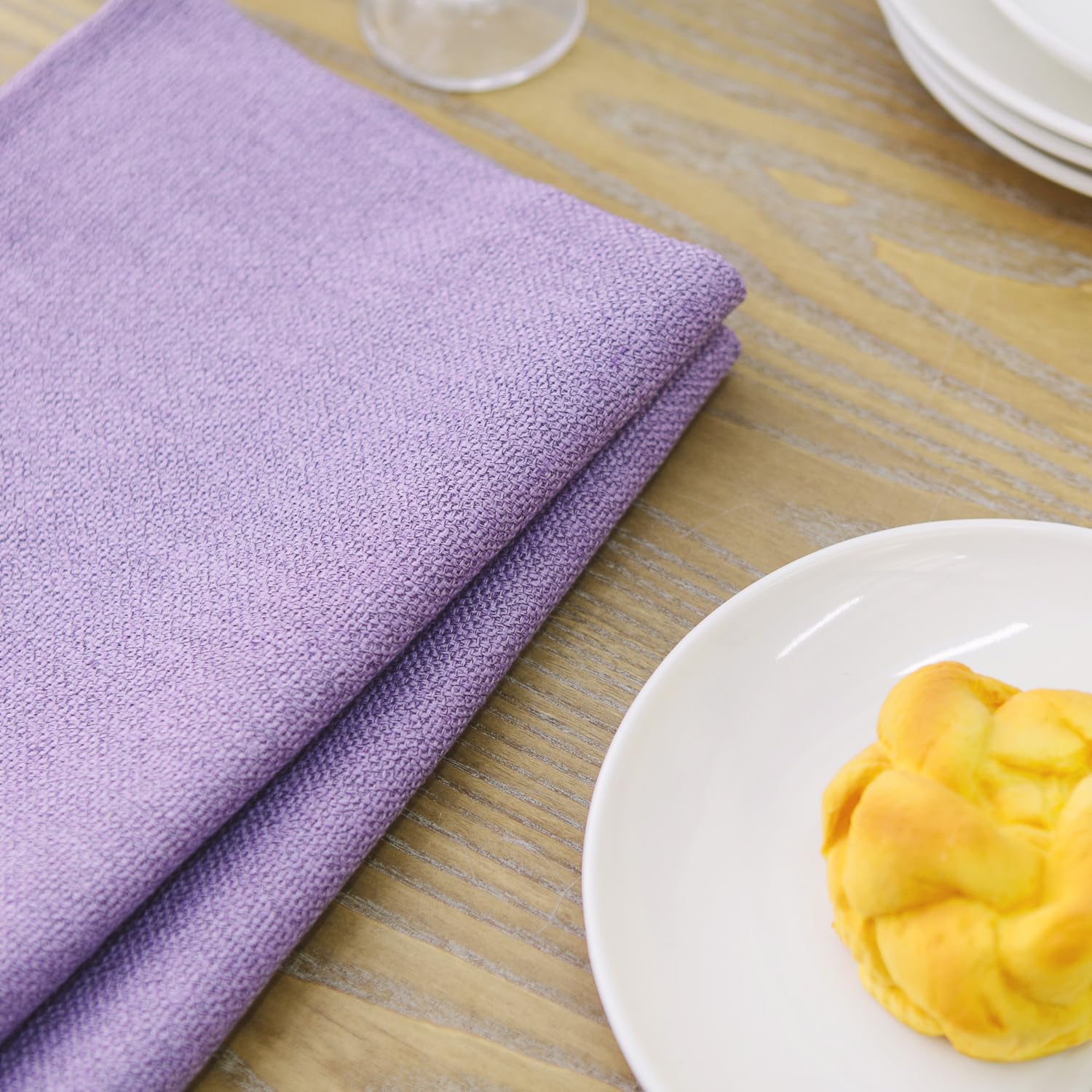 Natus Weaver Set Of 4 Round Placemat 15 Inch Soft Linen Eco-Friendly Fabric Handcrafted Machine Washable Indoor & Outdoor Tablem
