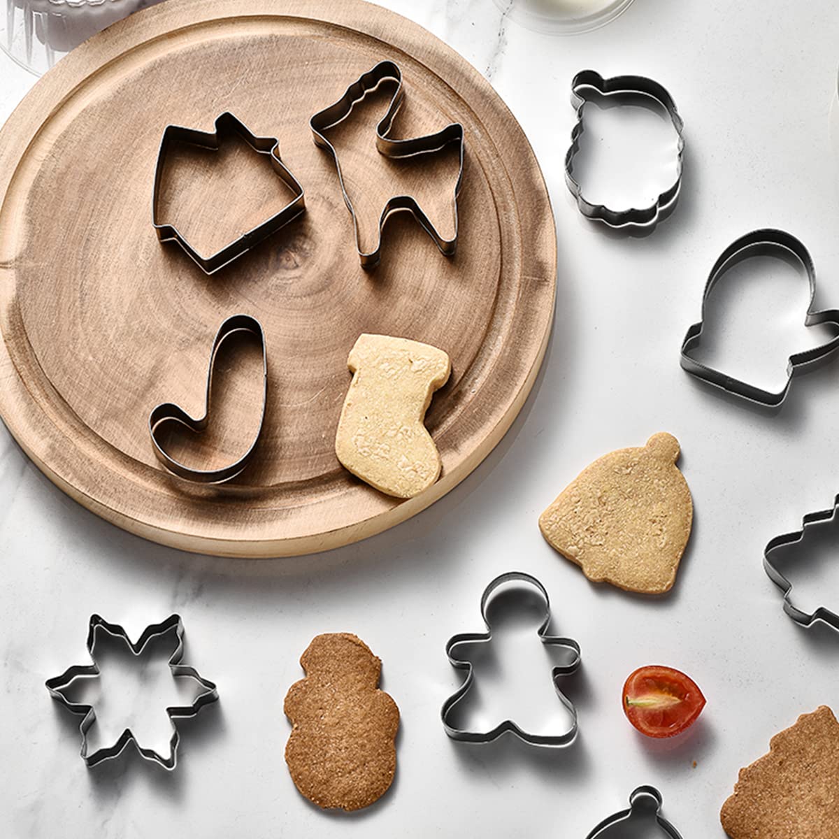 12 Pieces Christmas Cookie Cutters Set - Mini Cute Cookie Cutter Includes Gingerbread Men, Snowflake, Reindeer, Candie, Christma