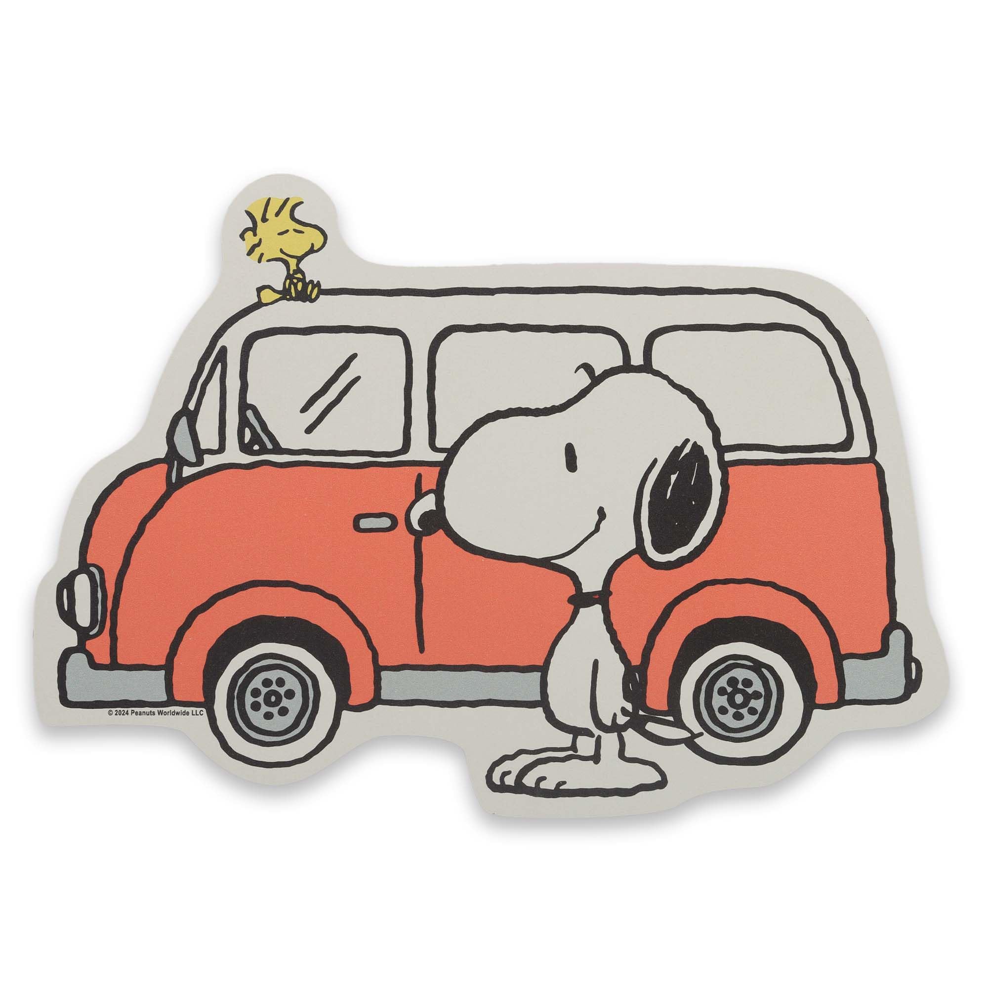 Open Road Brands Peanuts Snoopy and Woodstock Retro Van Wood Wall Decor - Fun Snoopy Wall Art for Home Decorating