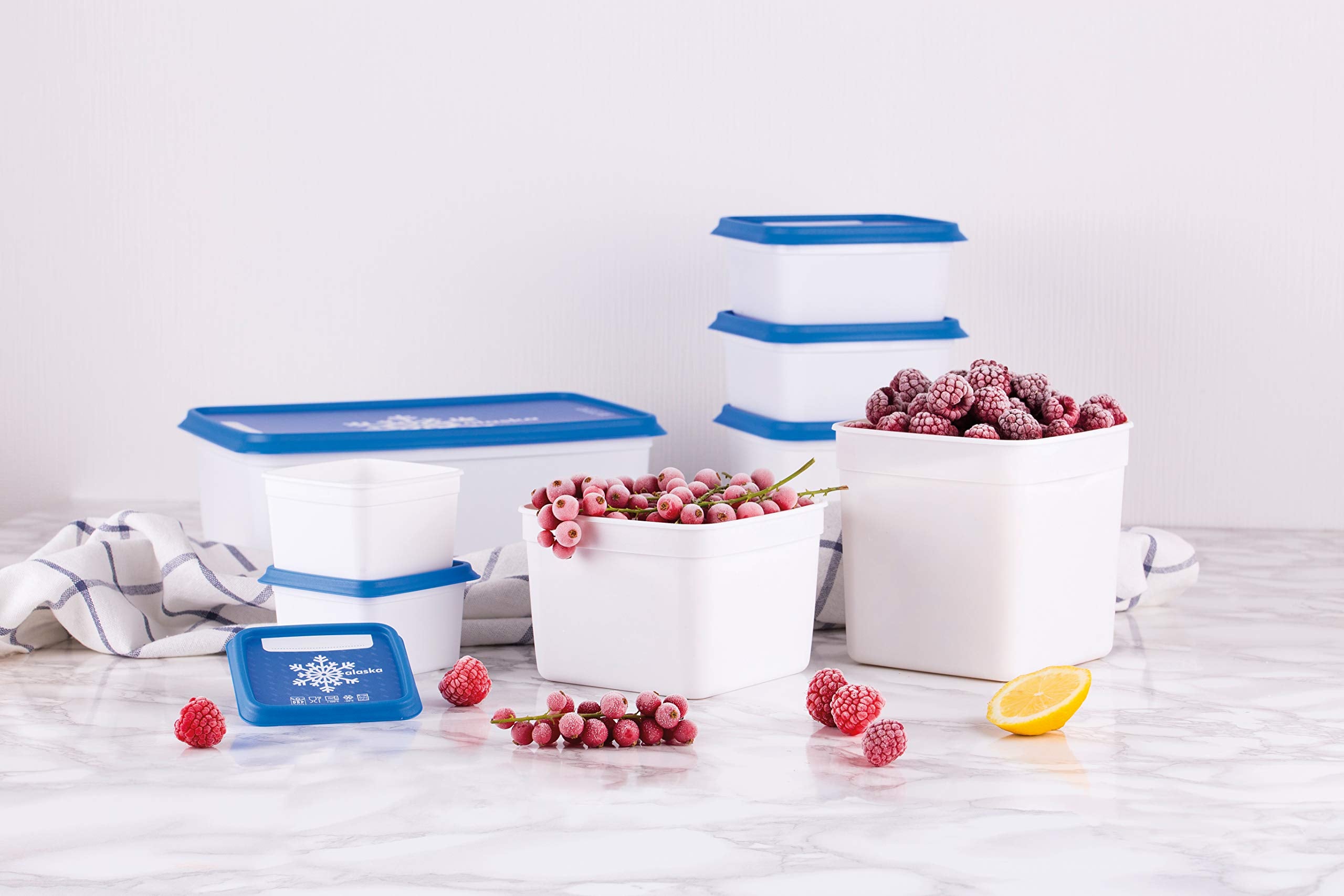 Amuse- Stackable And Unbreakable Alaska Commercial Grade Food Container Set With Lid- Made In Europe (Set Of 3-40 Oz. Each)