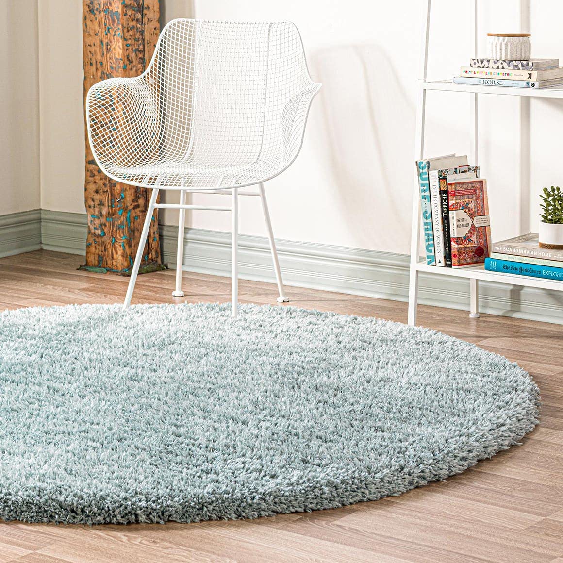 Rugs.com Infinity Collection Solid Shag Area Rug 4 Ft Round Slate Blue Shag Rug Perfect for Kitchens, Dining Rooms