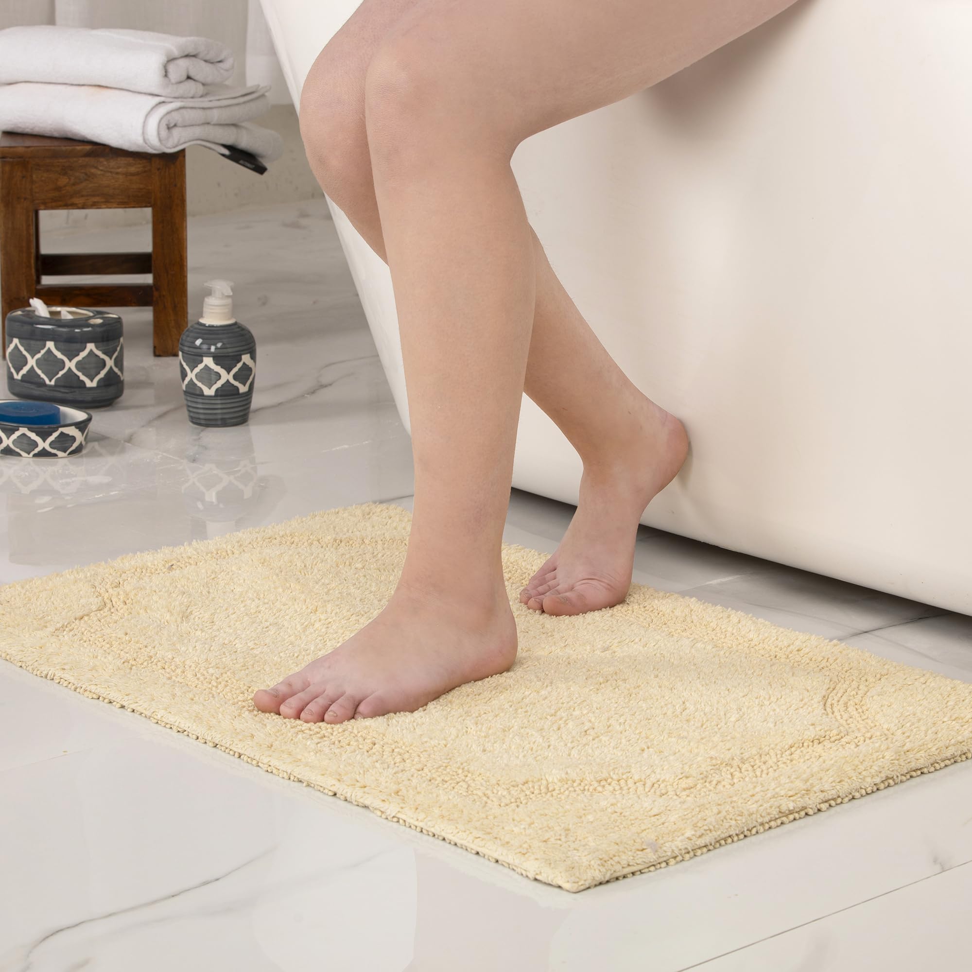 Voyzz Home Set Of 2 Reversible Bath Rug 20X32 Inch -17X24 Inch | 100% Cotton Hand Tufted Soft & Absorbent Bath Mat|Washable Quic