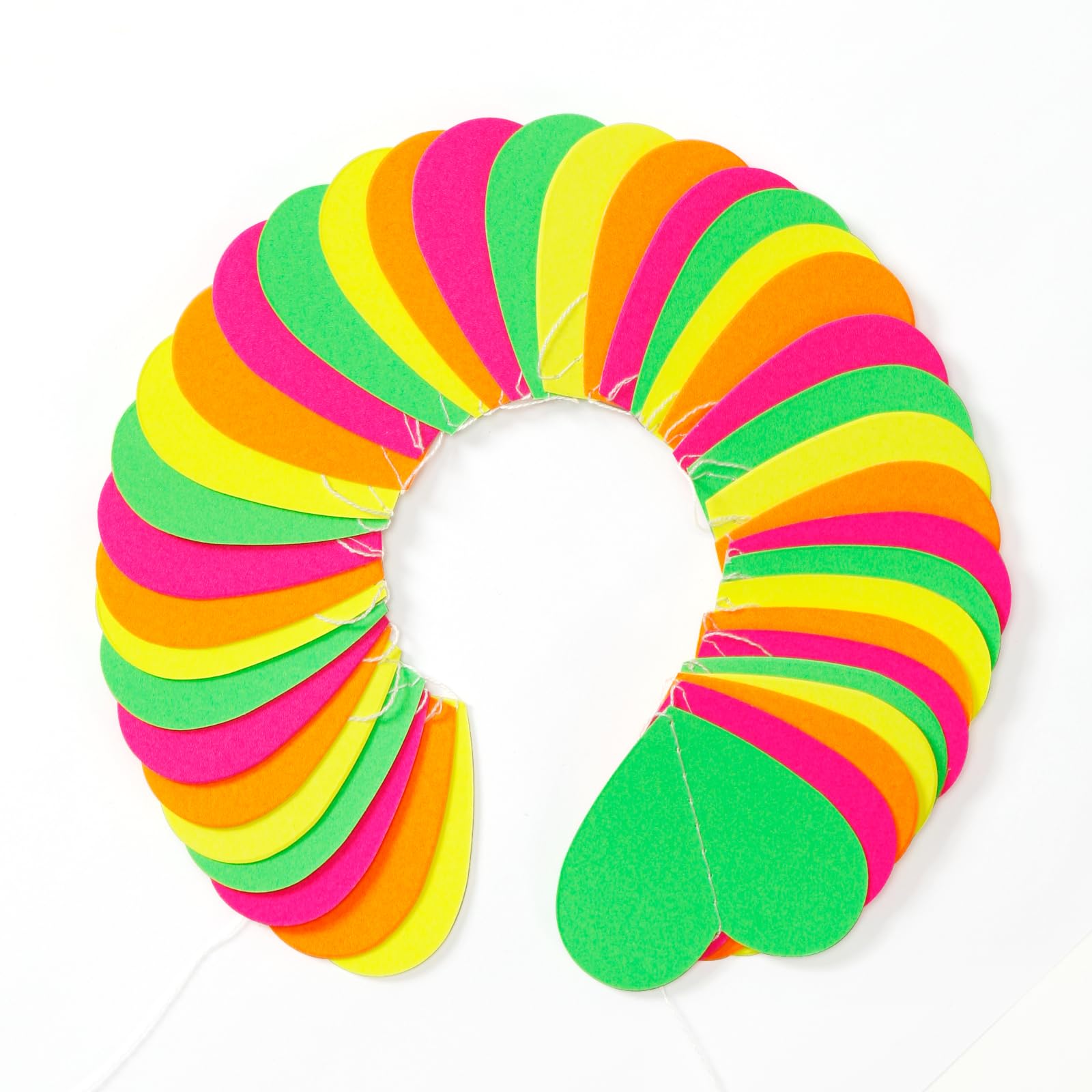 UV Neon Party Decorations Heart-Garland - 52ft Glow in The Dark Supplies,80s Hanging Streamers Banner,Girl Romantic Wedding Anni