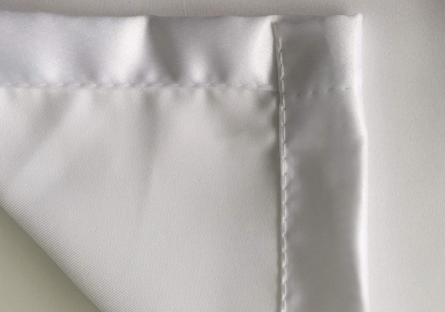 Lunarable Mid Century Modern Tablecloth, Circles Dashes And Blemishes, Rectangular Table Cover For Dining Room Kitchen Decor, 60