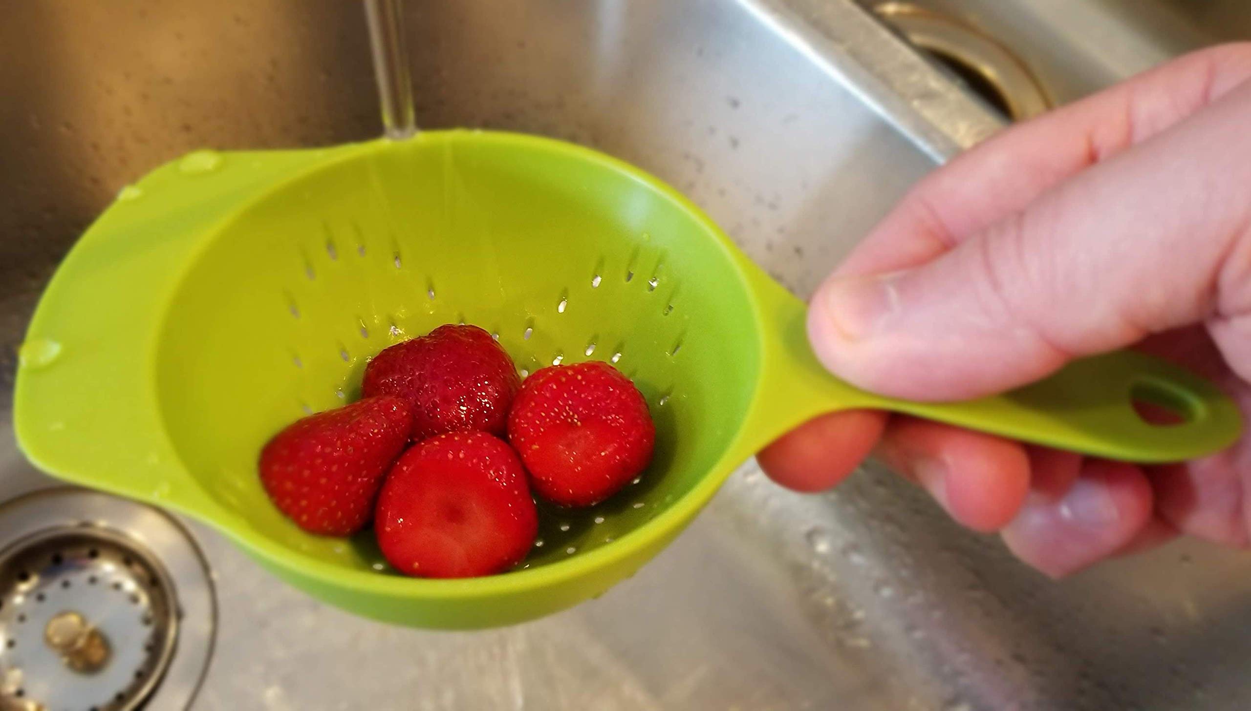 Handy Housewares 2 Piece Nesting Mini Food Colander Set - Great For Straining Berries, Pasta, Veggies And More (1 Set)