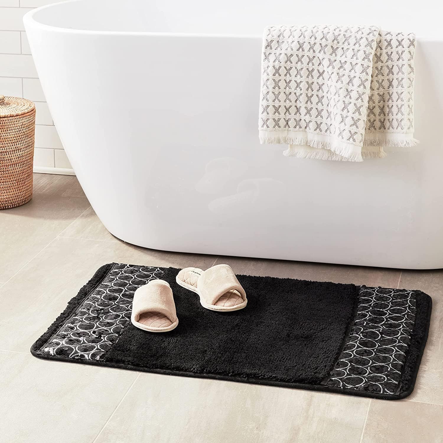 Zahari Home Sinatra Black Bathroom Rug Classic Luxury Bath Rug Contemporary Decor Black Bath Mat for Shower Unique Design Stylish Bathroom Rug Bath Shower Tub Decor Bling